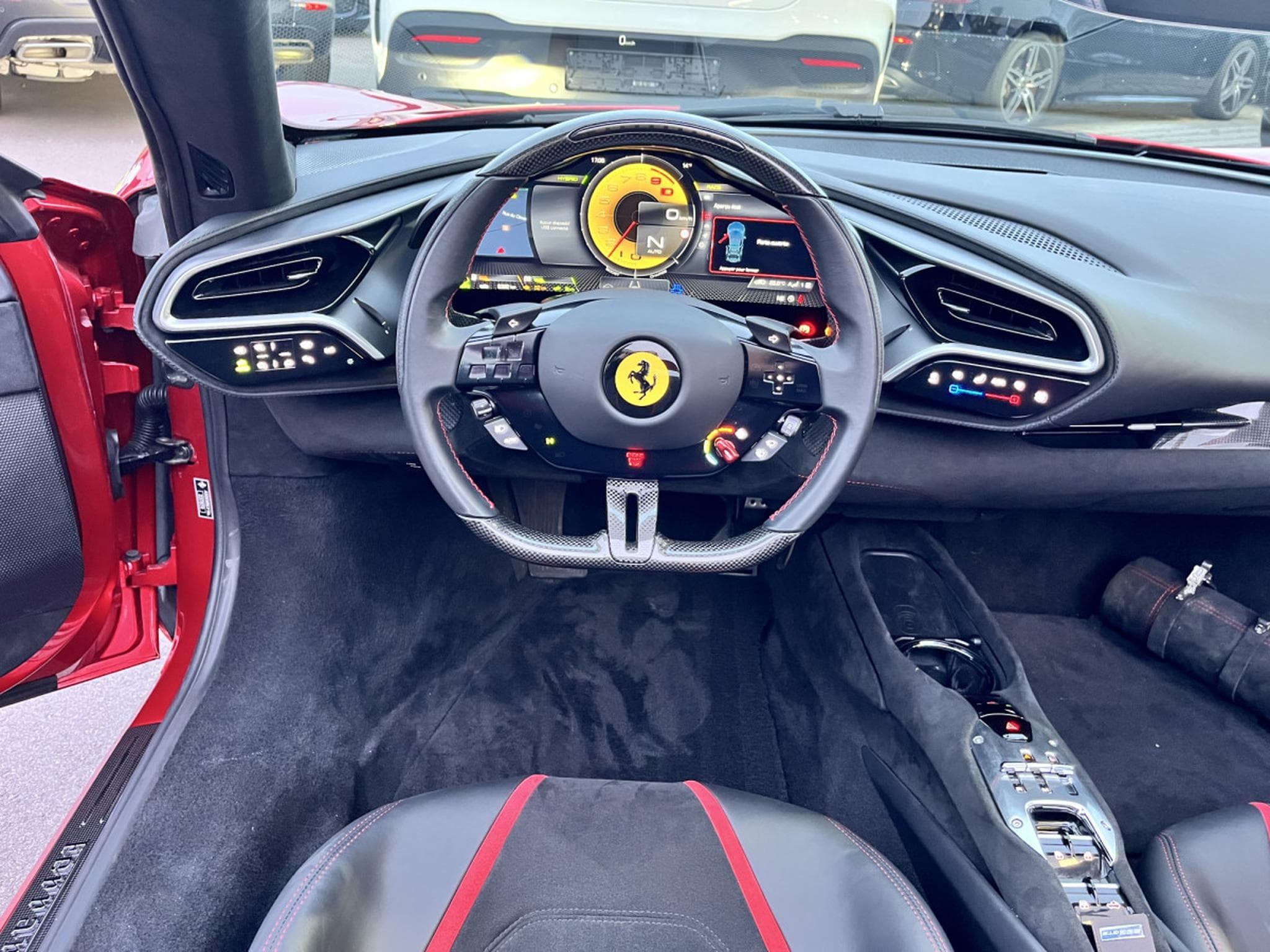 Ferrari 296 GTS 296 GTS/ Rosso Magma Extracampionario /Garantie Ferrari (2025) - Foto 8
