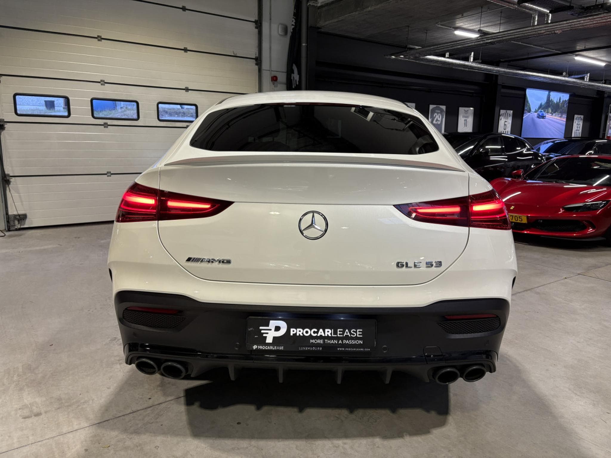 Mercedes GLE 53 AMG Coupe AMG GLE 53 4Matic+/PANO/HUD/360°/22/NIGHT PAKET (2024) - Foto 7