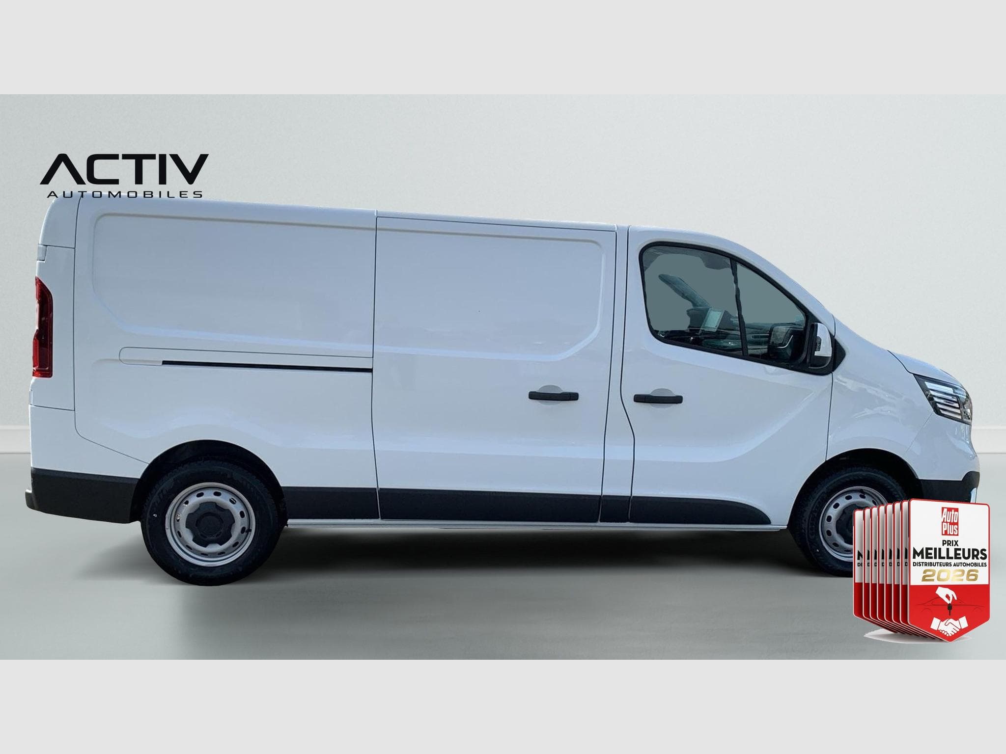 Renault Trafic BLUE DCI 130 L2H1 3T GSR2 EXTRA (2026) - Foto 8