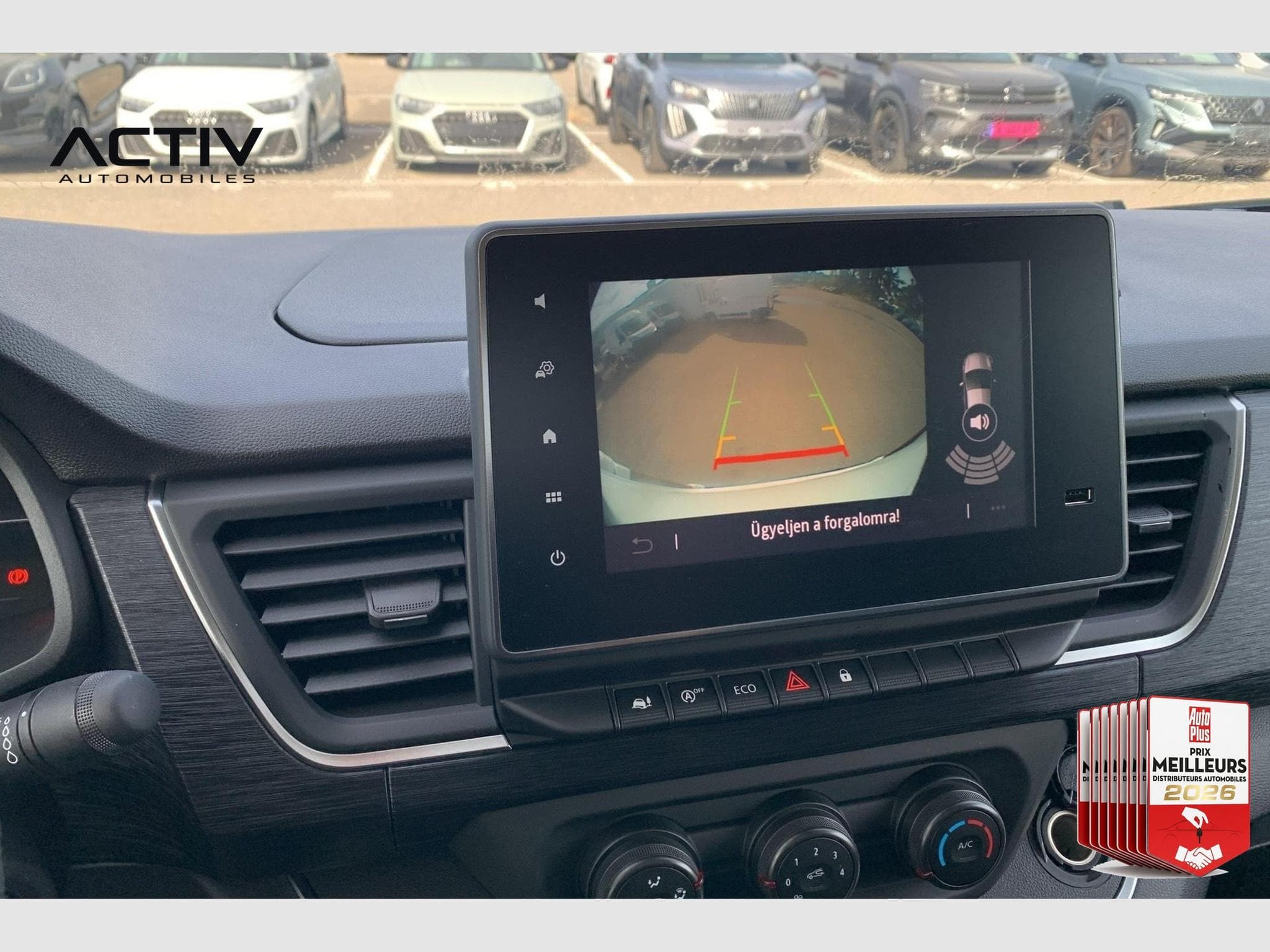 Renault Trafic BLUE DCI 130 L2H1 3T GSR2 EXTRA (2026) - Foto 19