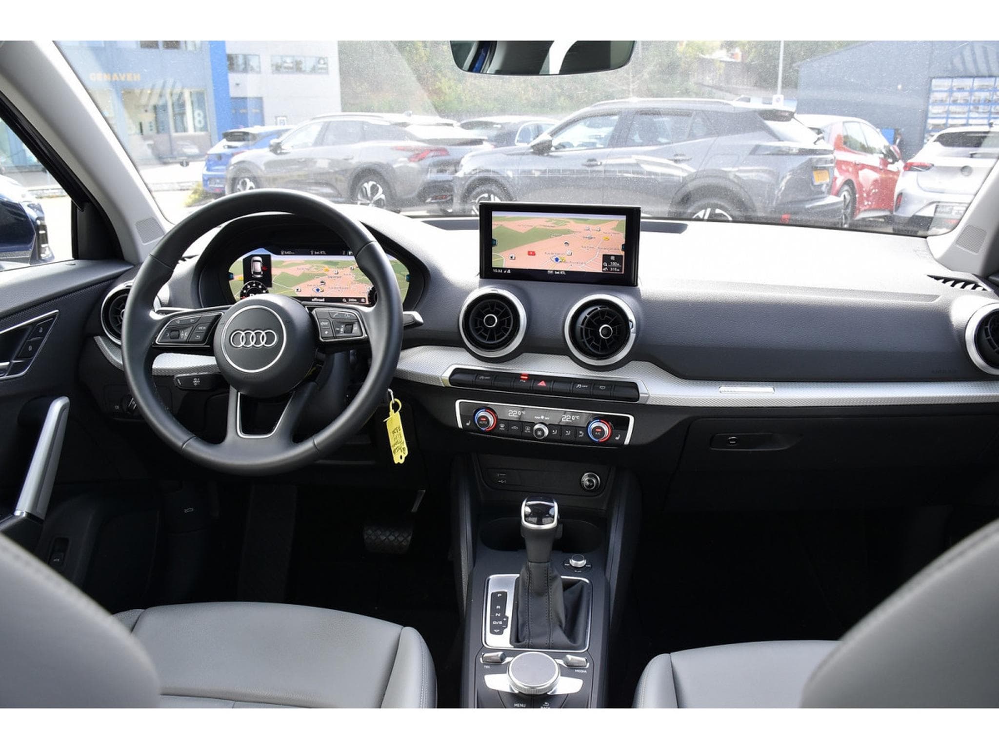 Audi Q2 35 TFSI S-Line S-Tronic TO CUIR GPS REGUL CAM 1° MAIN (2022) - Foto 10