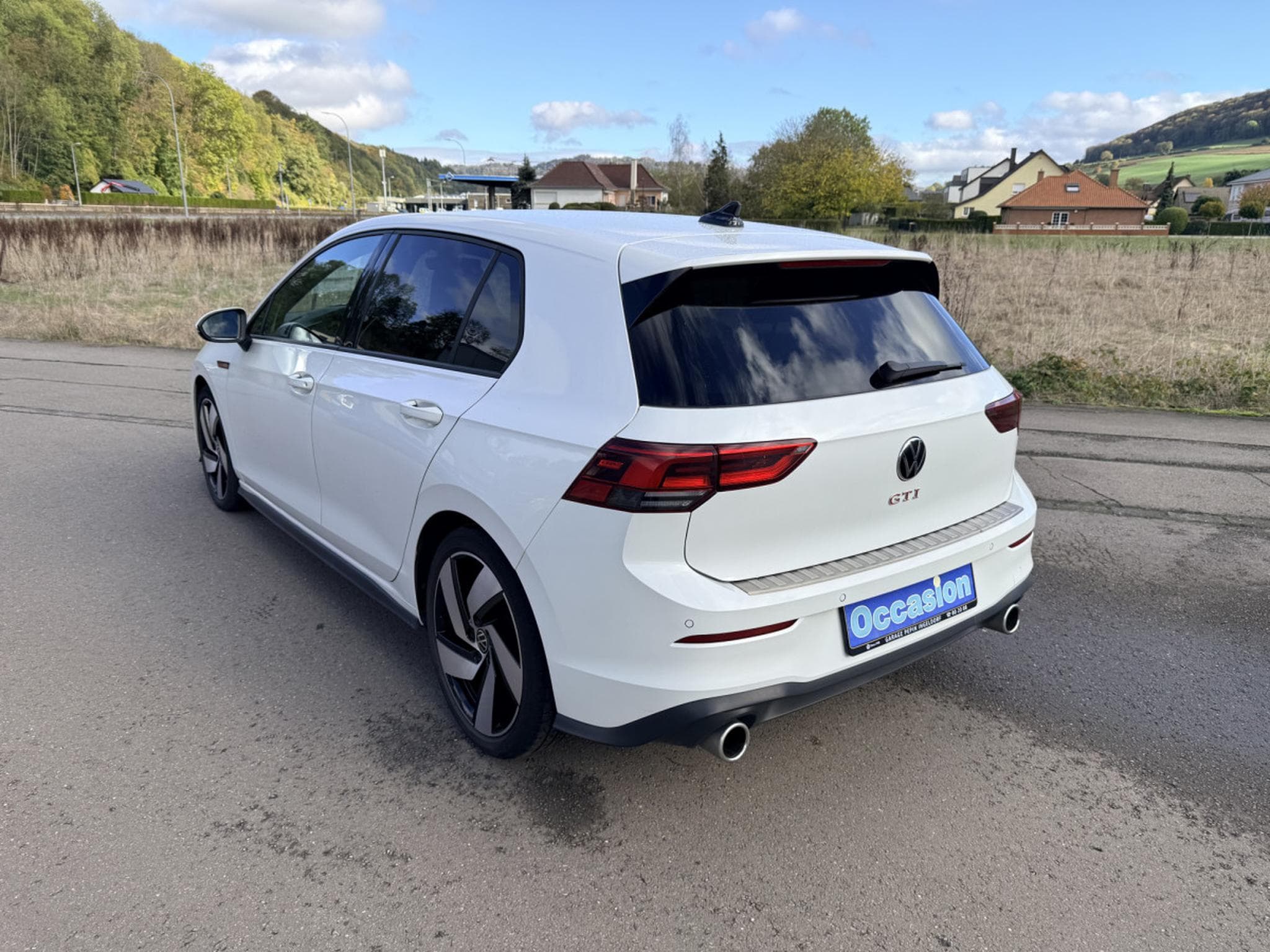 VW Golf GTI 2.0 TSI 245cv Boîte à double embrayage 7 vitesses (2021) - Foto 2