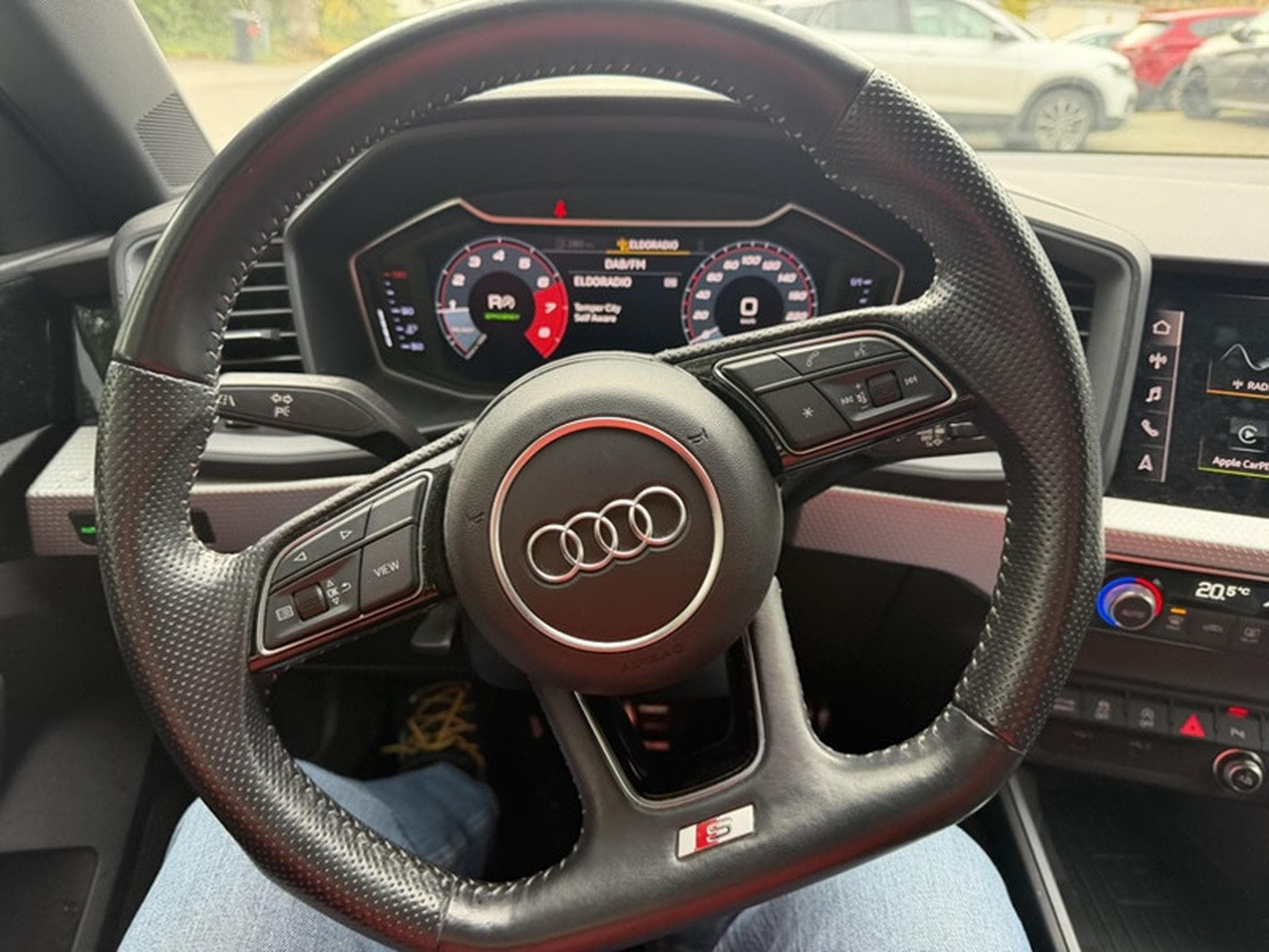 Audi A1 2.0 TFSI S-Tronic 200  S-Line (2020) - Foto 17