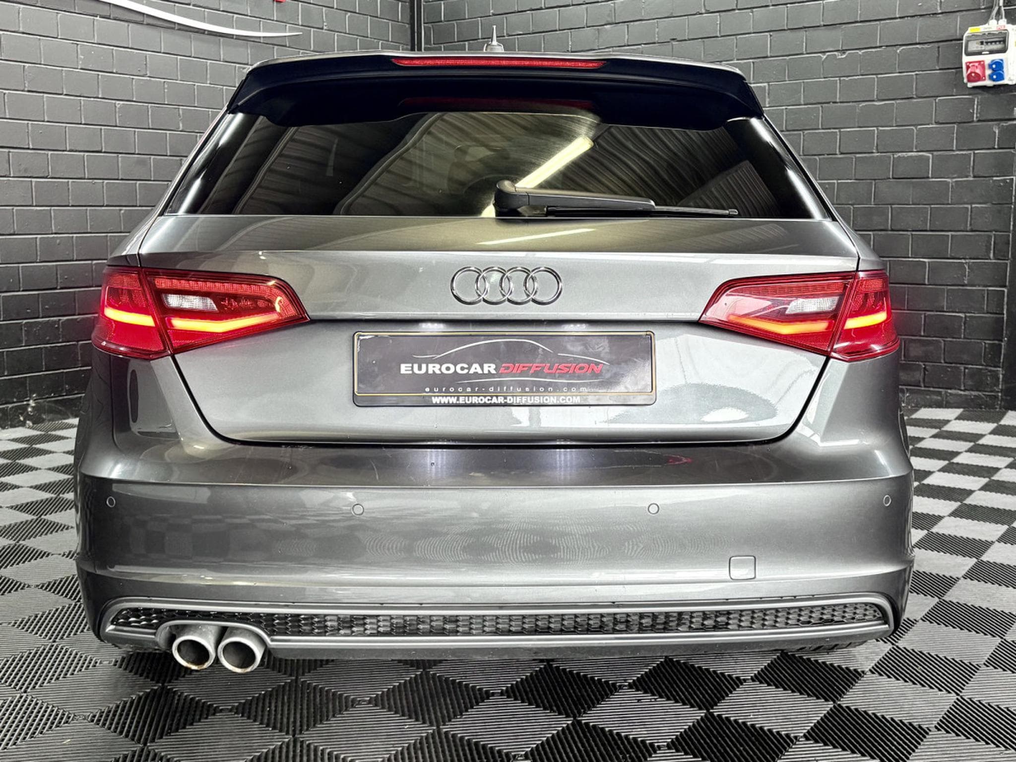 Audi A3 Sportback S-Line 2.0 TDI 150 CV *MÉPLAT* (2014) - Foto 4
