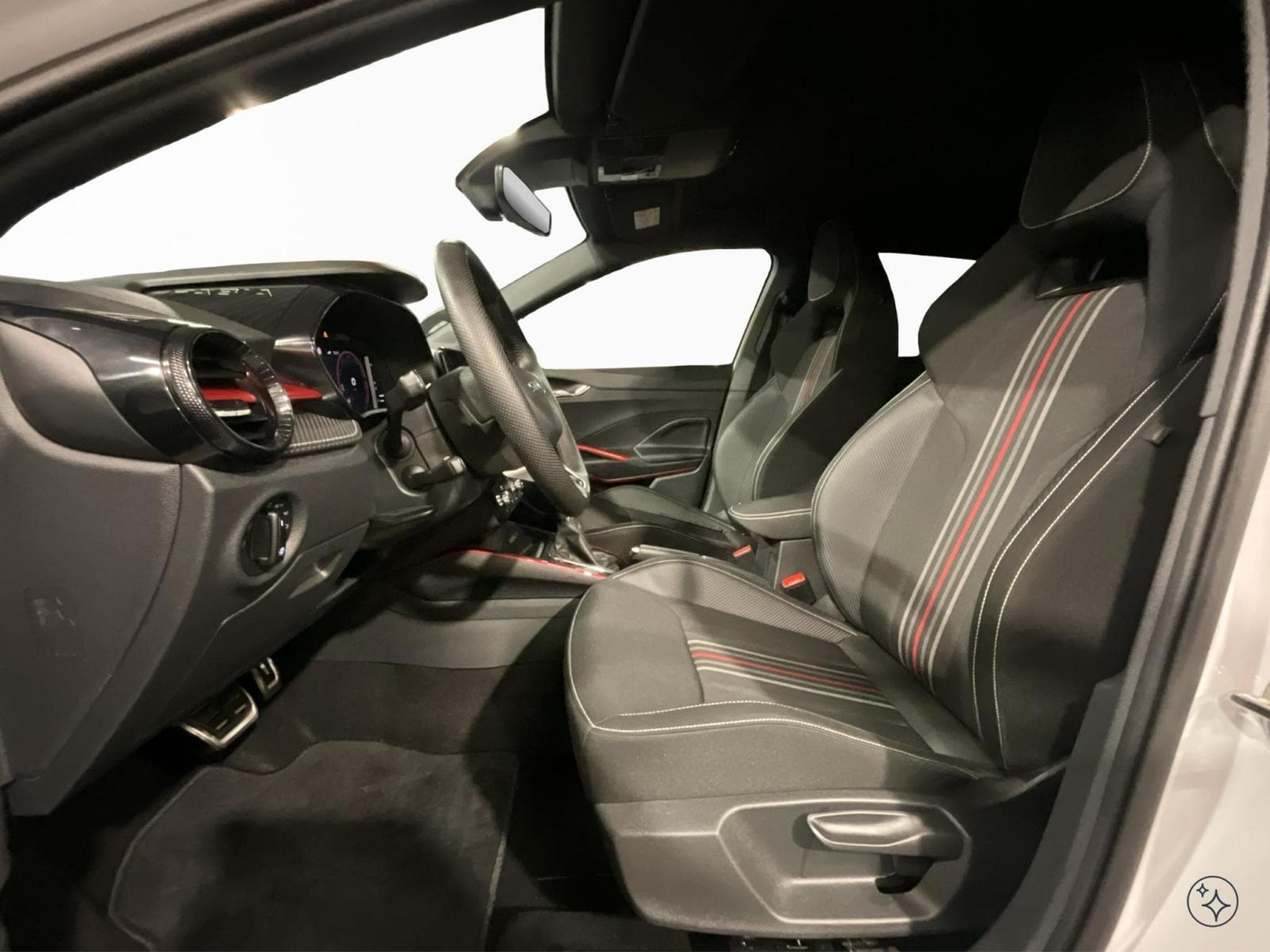 Skoda Fabia Monte-Carlo+DSG+Park&Go+Light&View (2025) - Foto 9