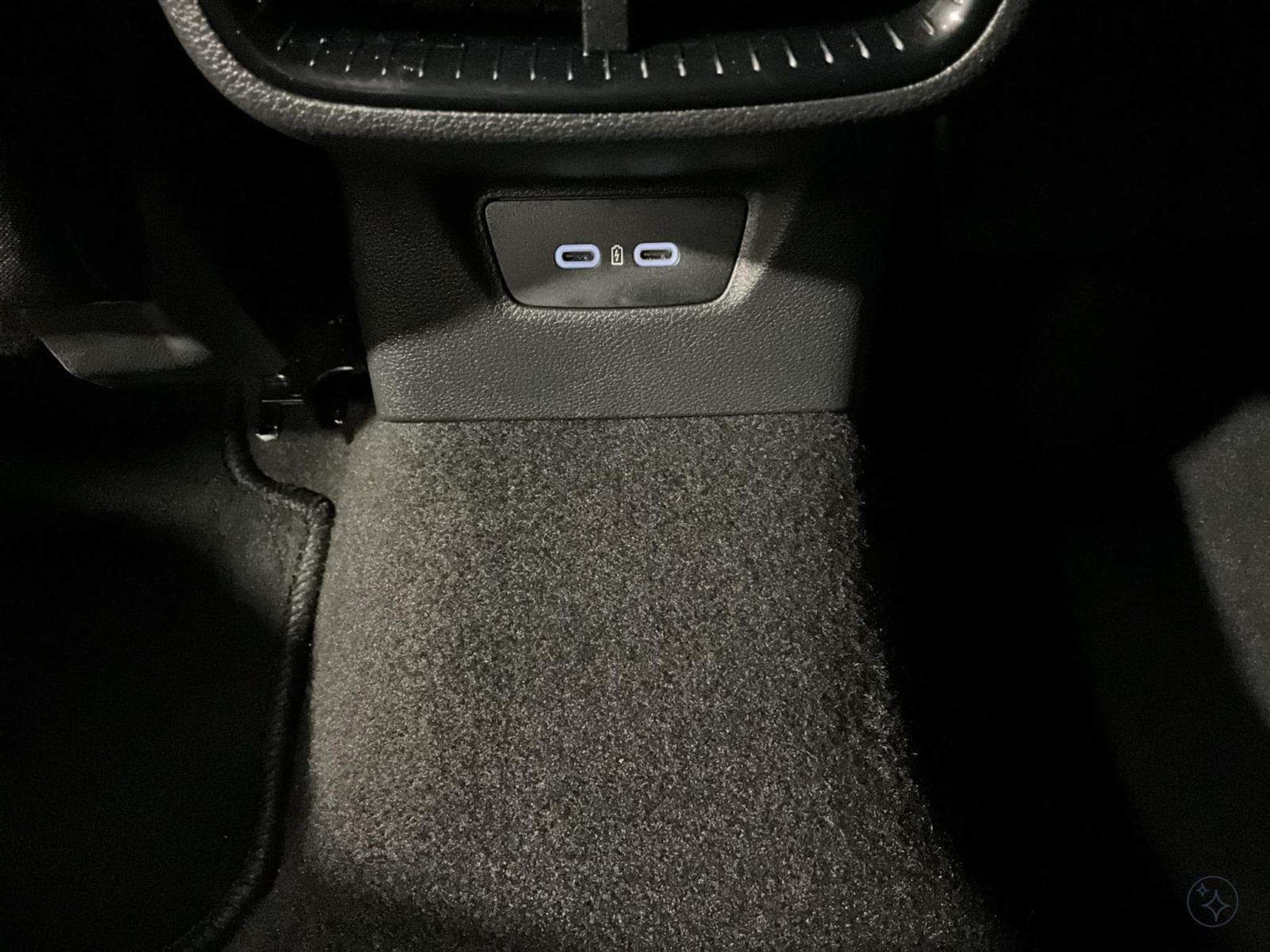 Skoda Fabia Monte-Carlo+DSG+Park&Go+Light&View (2025) - Foto 20