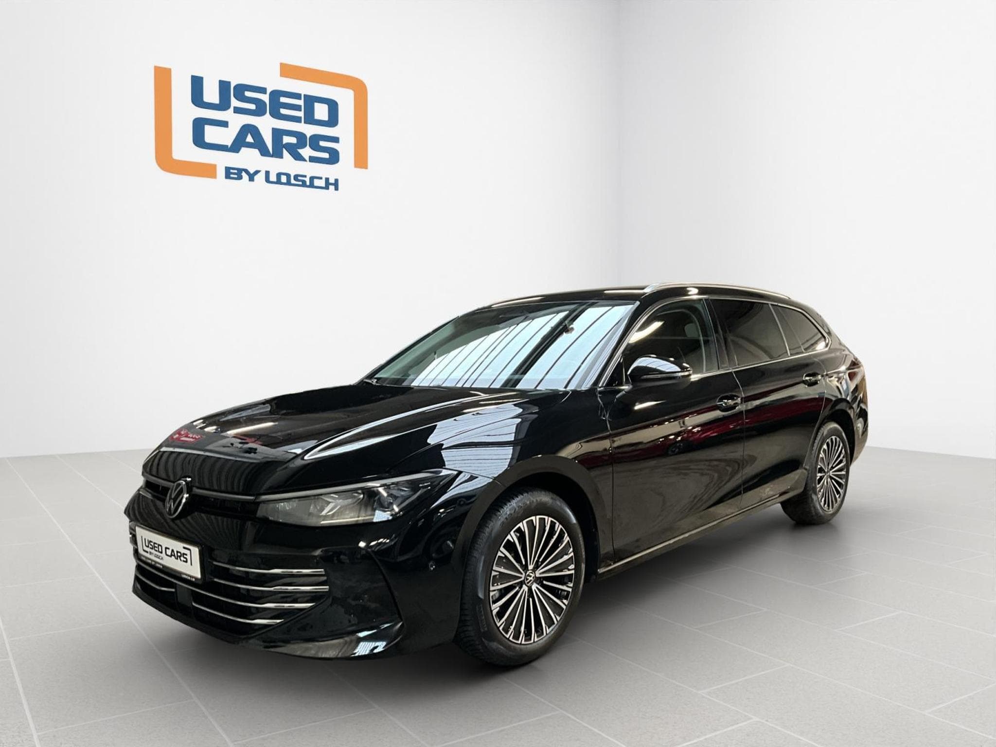 VW Passat Elegance+DSG+P.Acoustique+AHK (2025) - Photo 4
