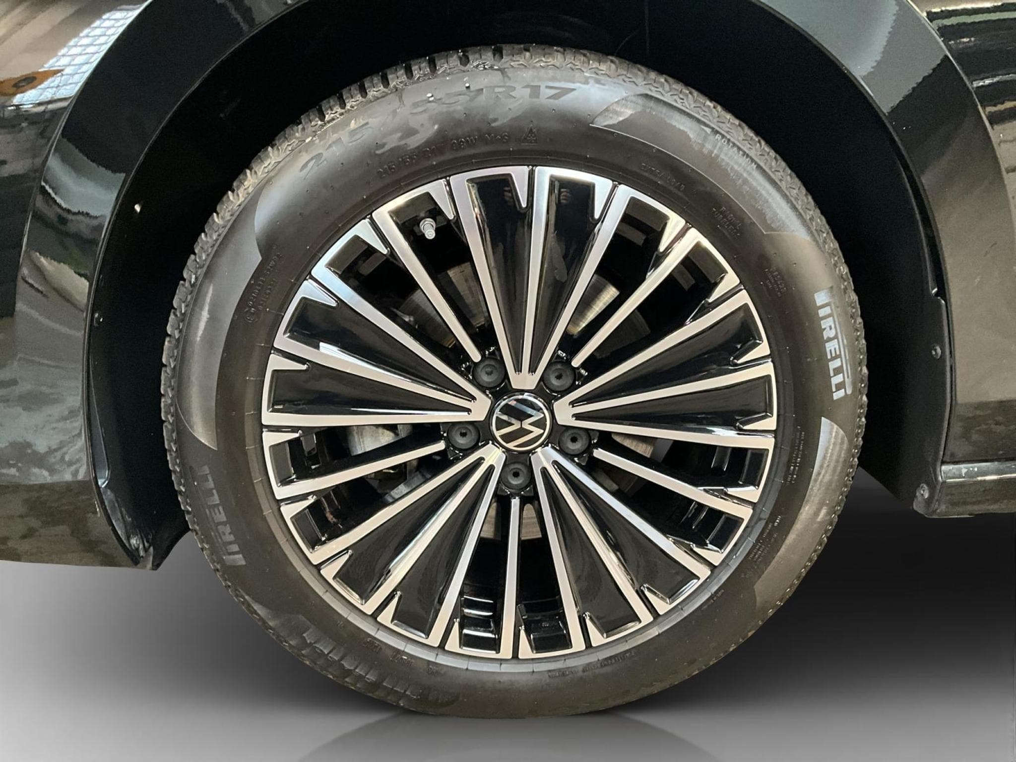 VW Passat Elegance+DSG+P.Acoustique+AHK (2025) - Photo 8