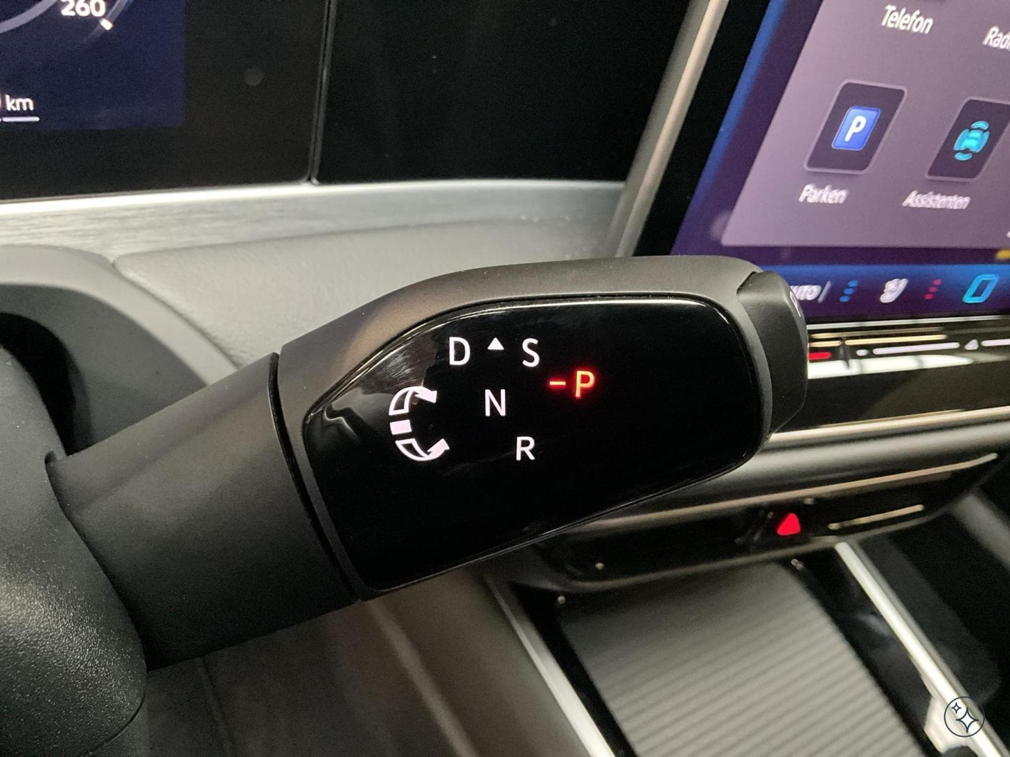 VW Passat Elegance+DSG+P.Acoustique+AHK (2025) - Photo 13