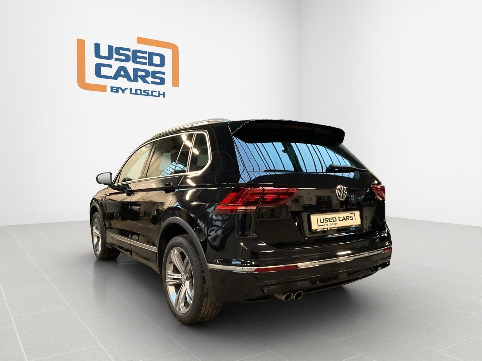 VW Tiguan Highline+R-Line+DSG+4M+AHK+RearView (2020) - Foto 6