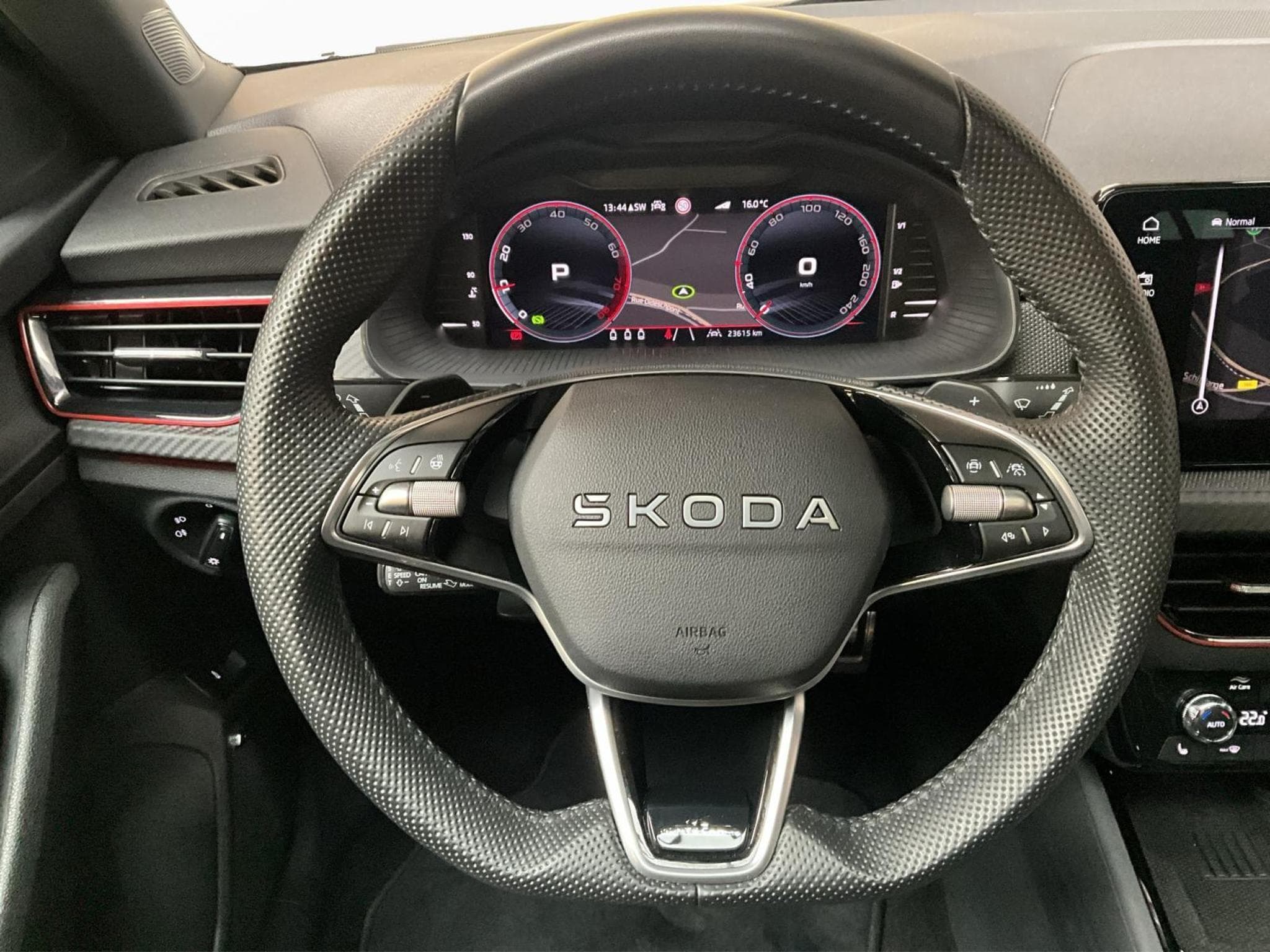 Skoda Kamiq Monte-Carlo+DSG+P.Ass.+Park&Go-Plus (2025) - Photo 12
