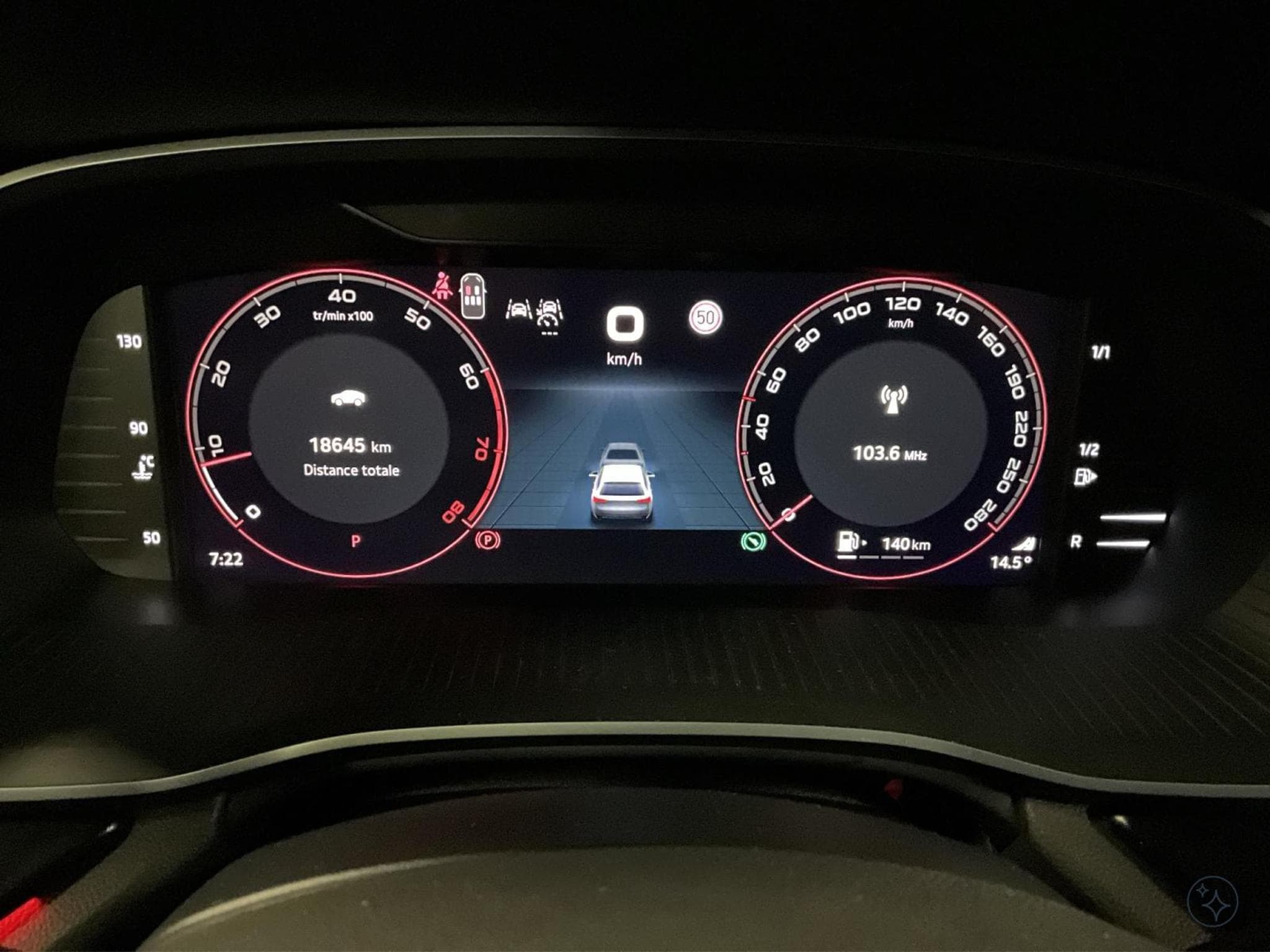 Skoda Octavia RS+DSG+LED+Navi+RearView+AHK (2025) - Foto 13