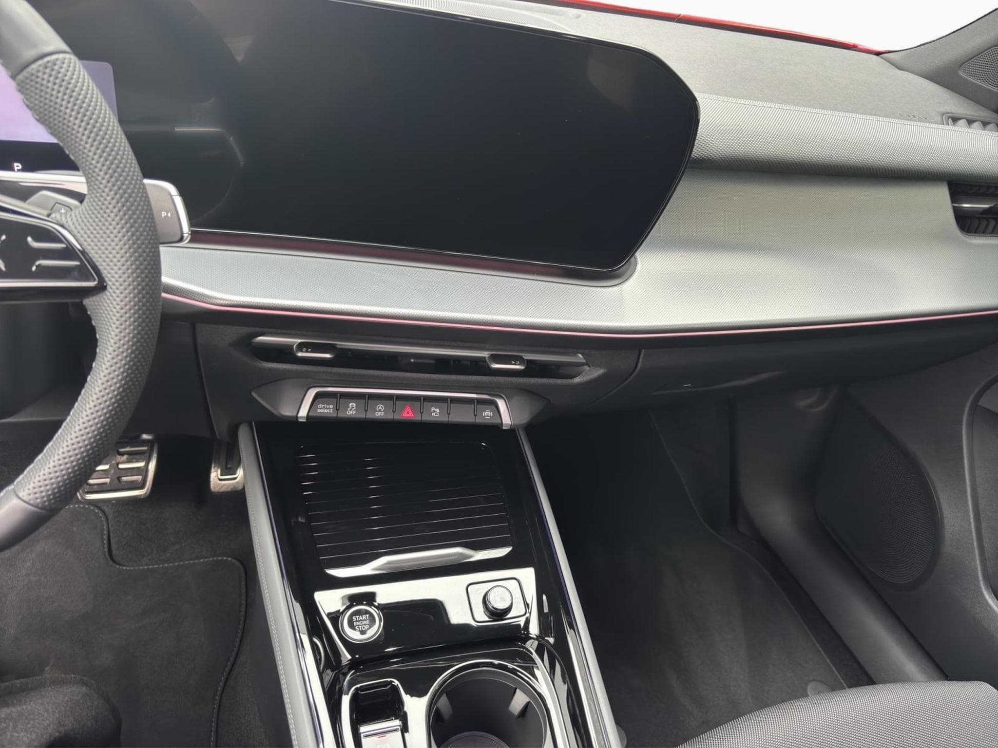 Audi Q3 Sportback (2026) - Photo 12