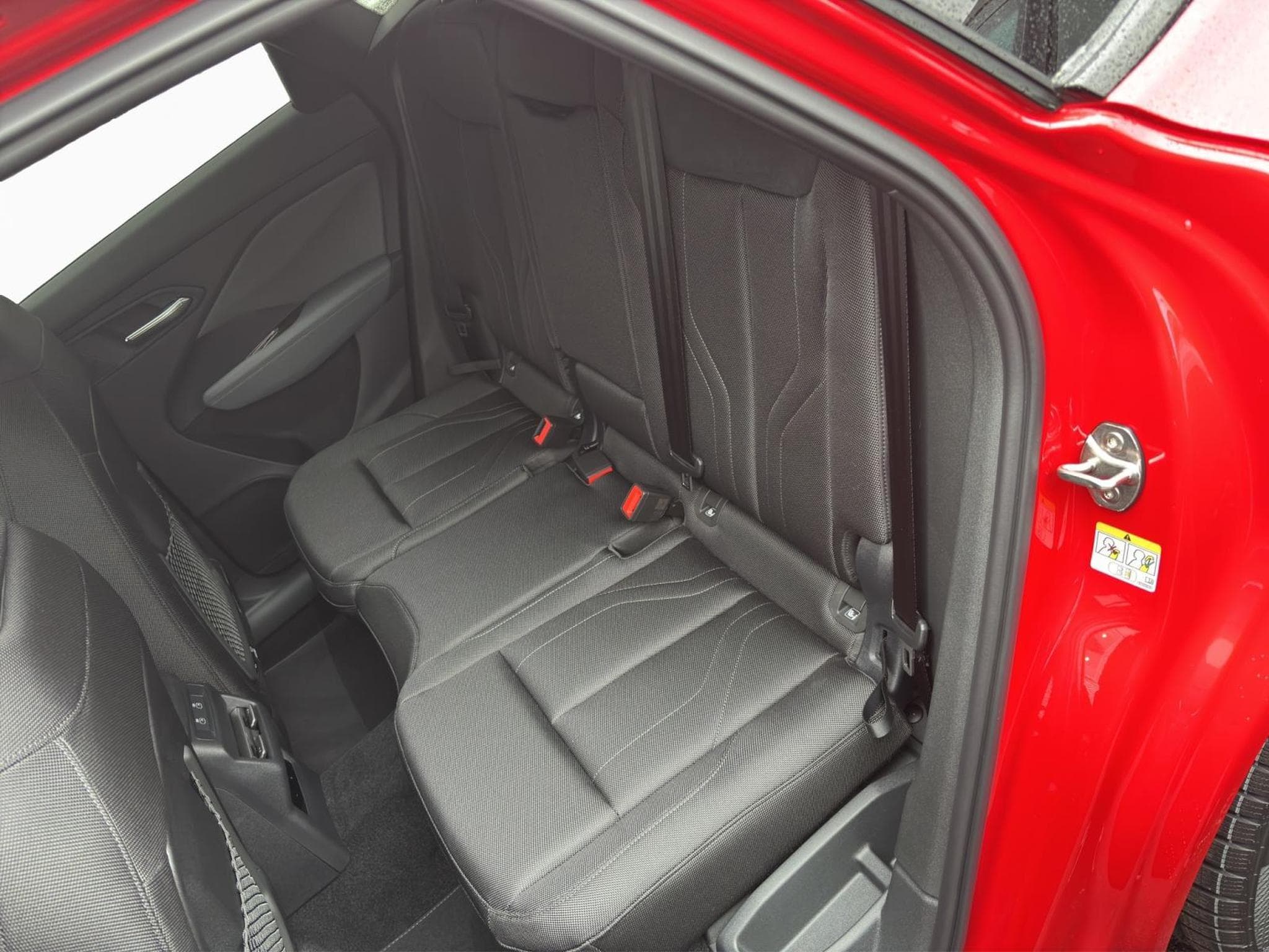 Audi Q3 Sportback (2026) - Photo 15