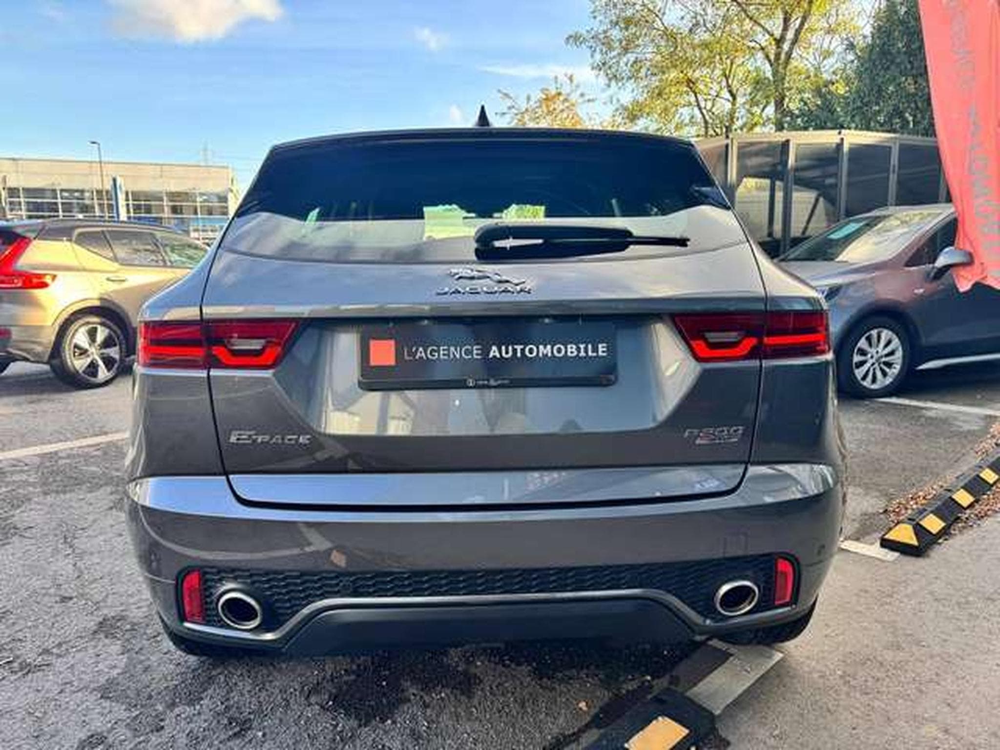 Jaguar E-Pace E-Pace P200 AWD Aut. R-Dynamic S / 1er owner / jusqu'à 36 mo (2020) - Foto 6