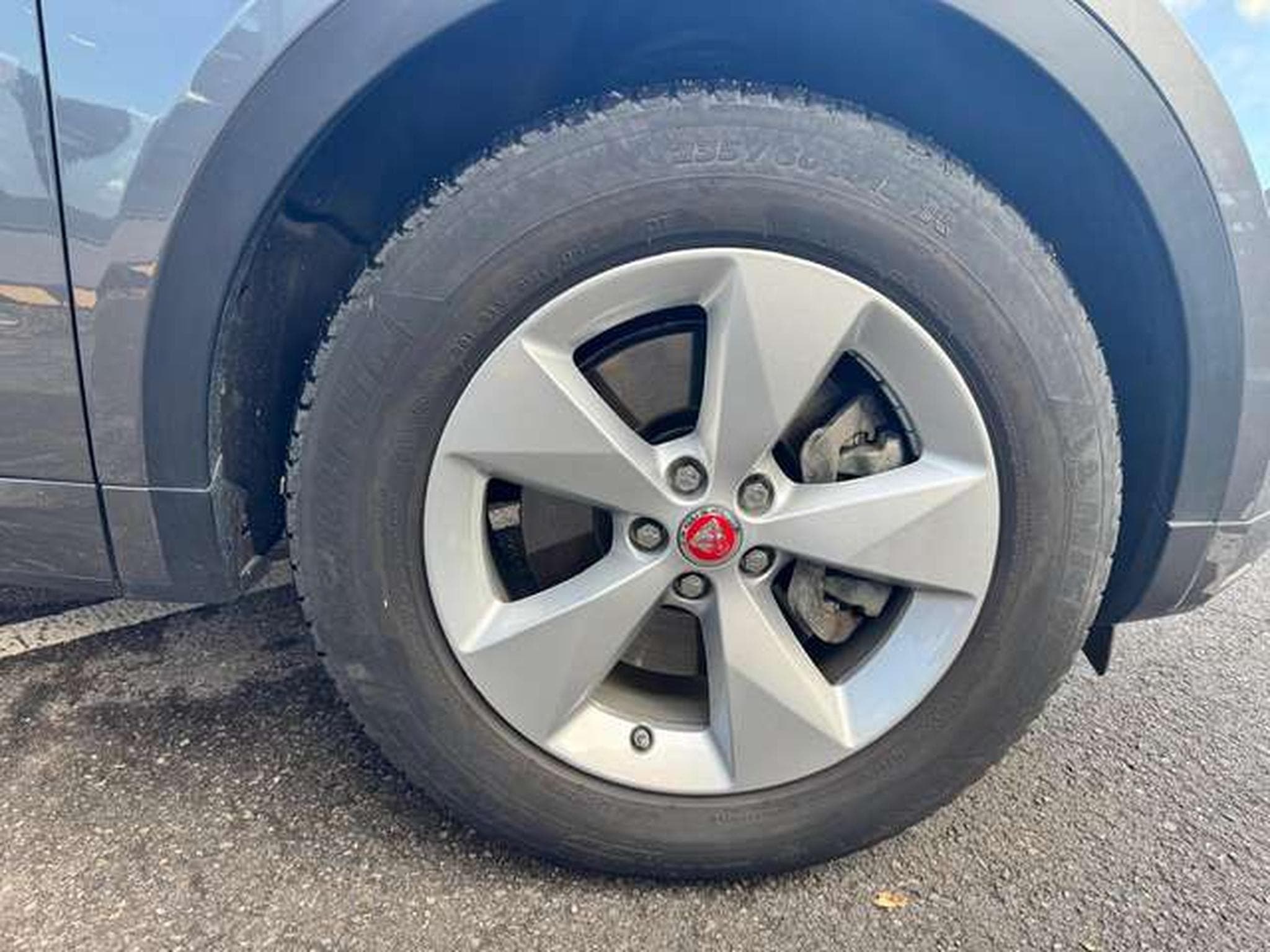 Jaguar E-Pace E-Pace P200 AWD Aut. R-Dynamic S / 1er owner / jusqu'à 36 mo (2020) - Foto 23