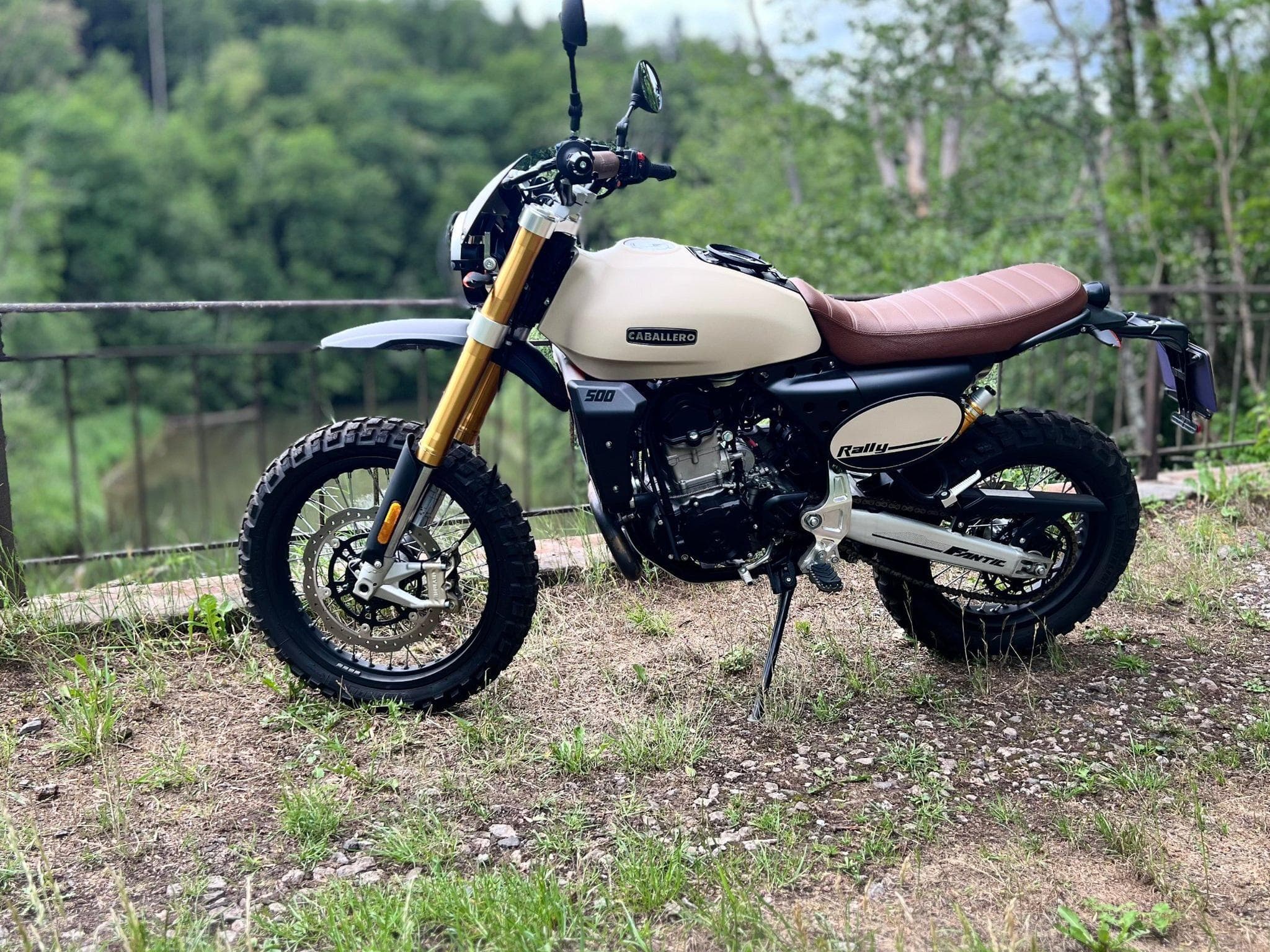 Fantic Caballero Scrambler 500 Rally (2023) - Photo 4