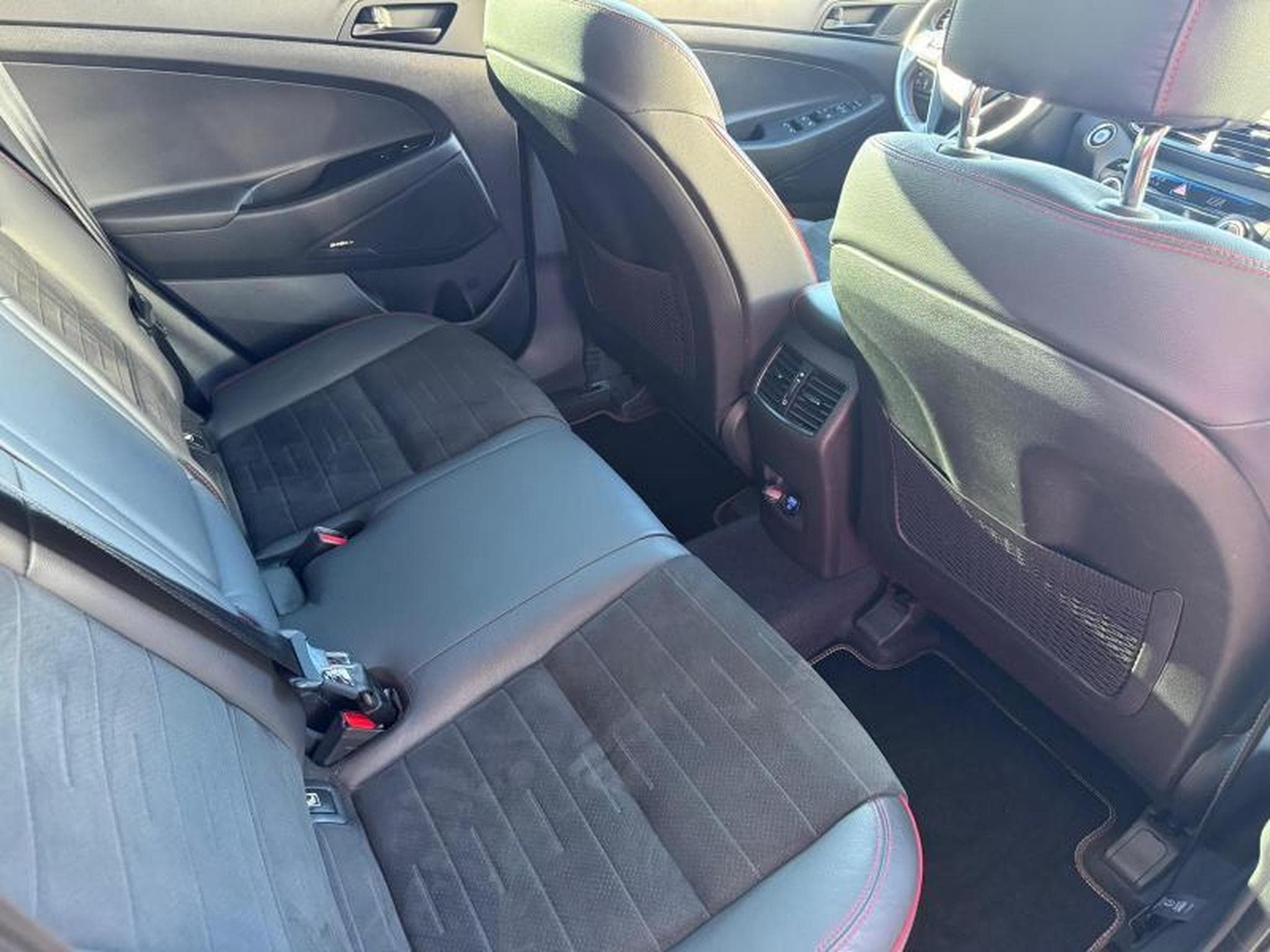 Hyundai Tucson SHINE N-LINE 1.6 136Ch/Toit Ouvrant/Camera (2020) - Foto 14