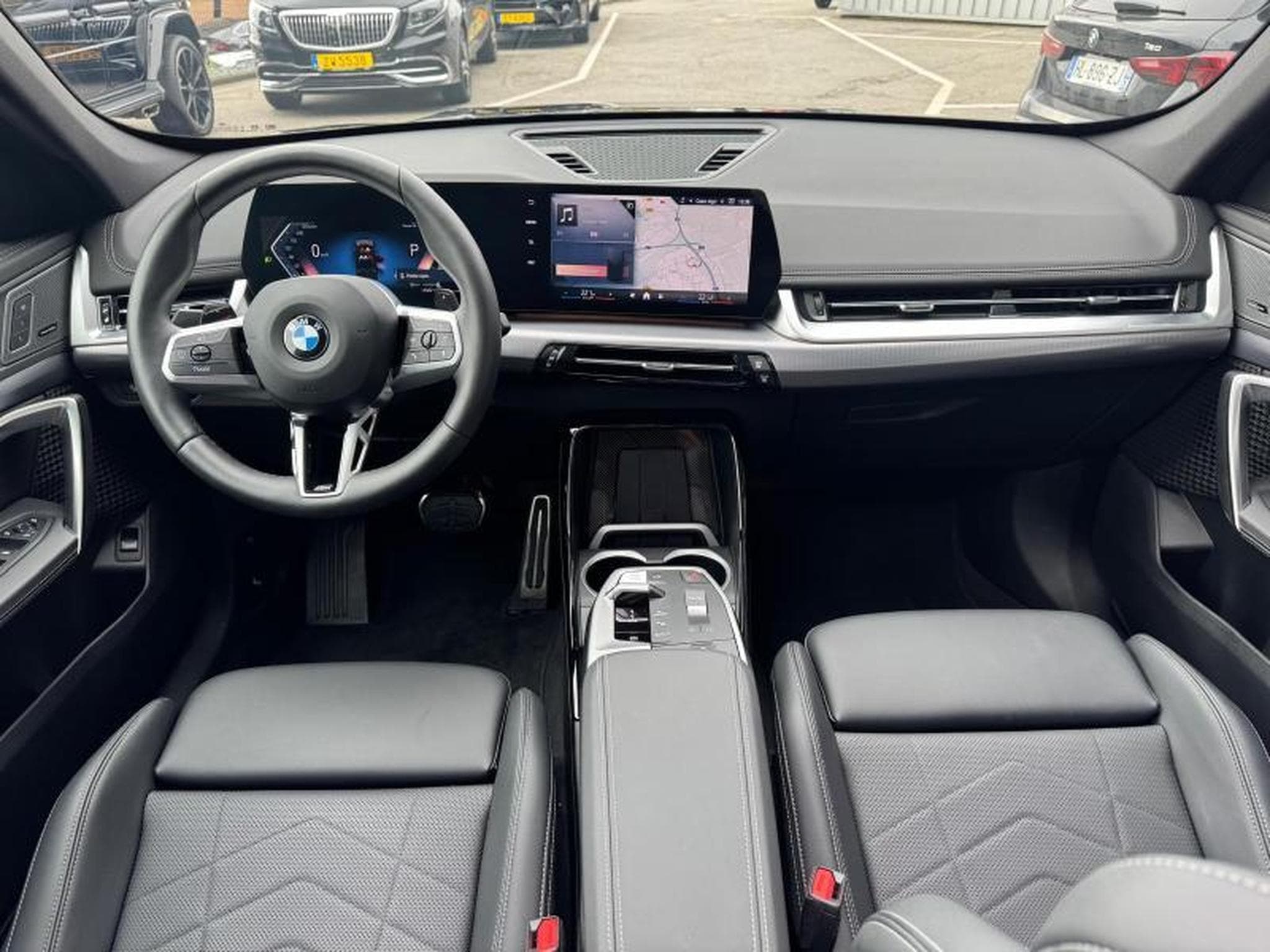 BMW X1 sDrive18i/Pack M/Toit Ouvrant/Camera (2026) - Foto 8
