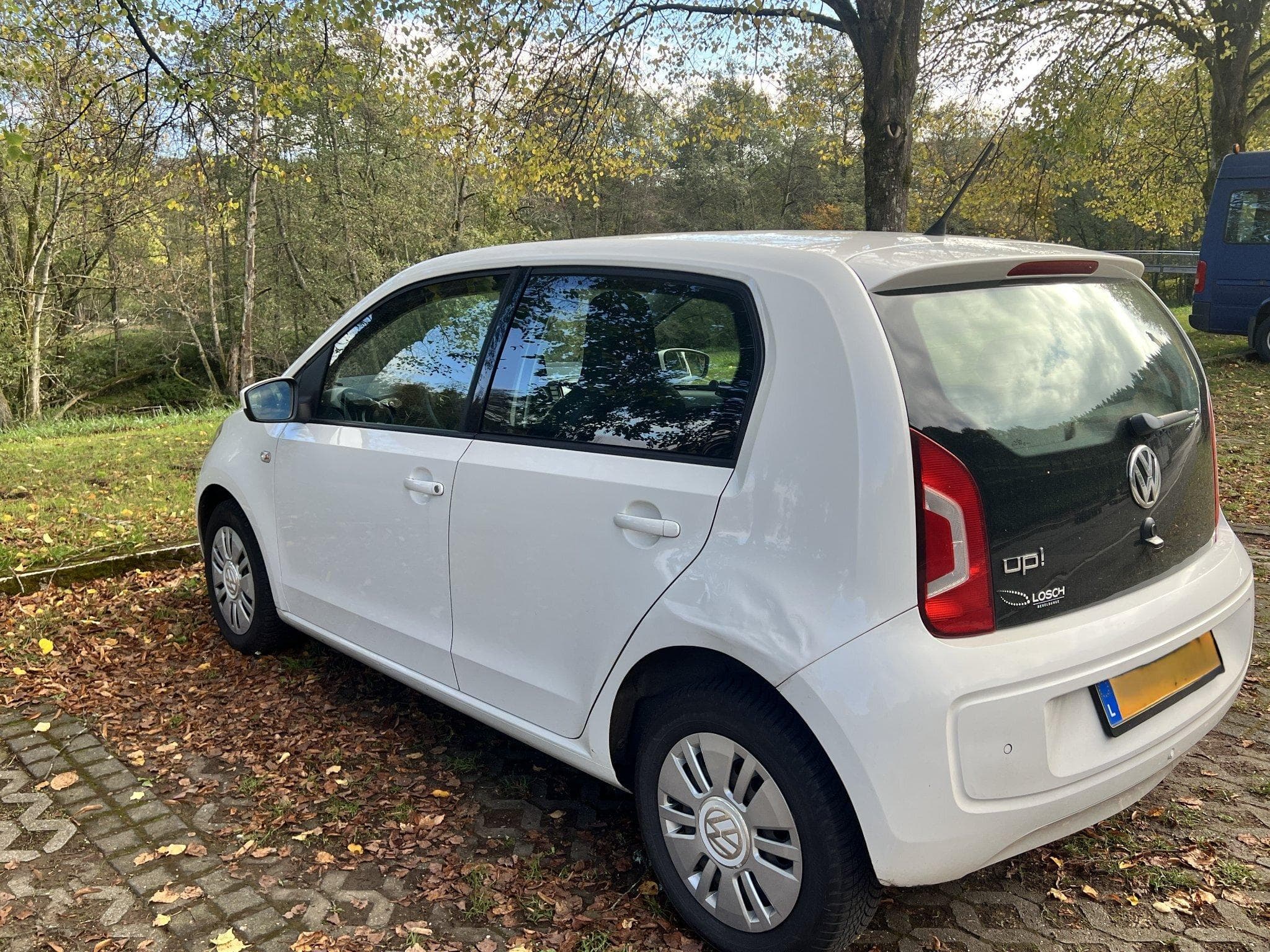 VW UP (2015) - Photo 2