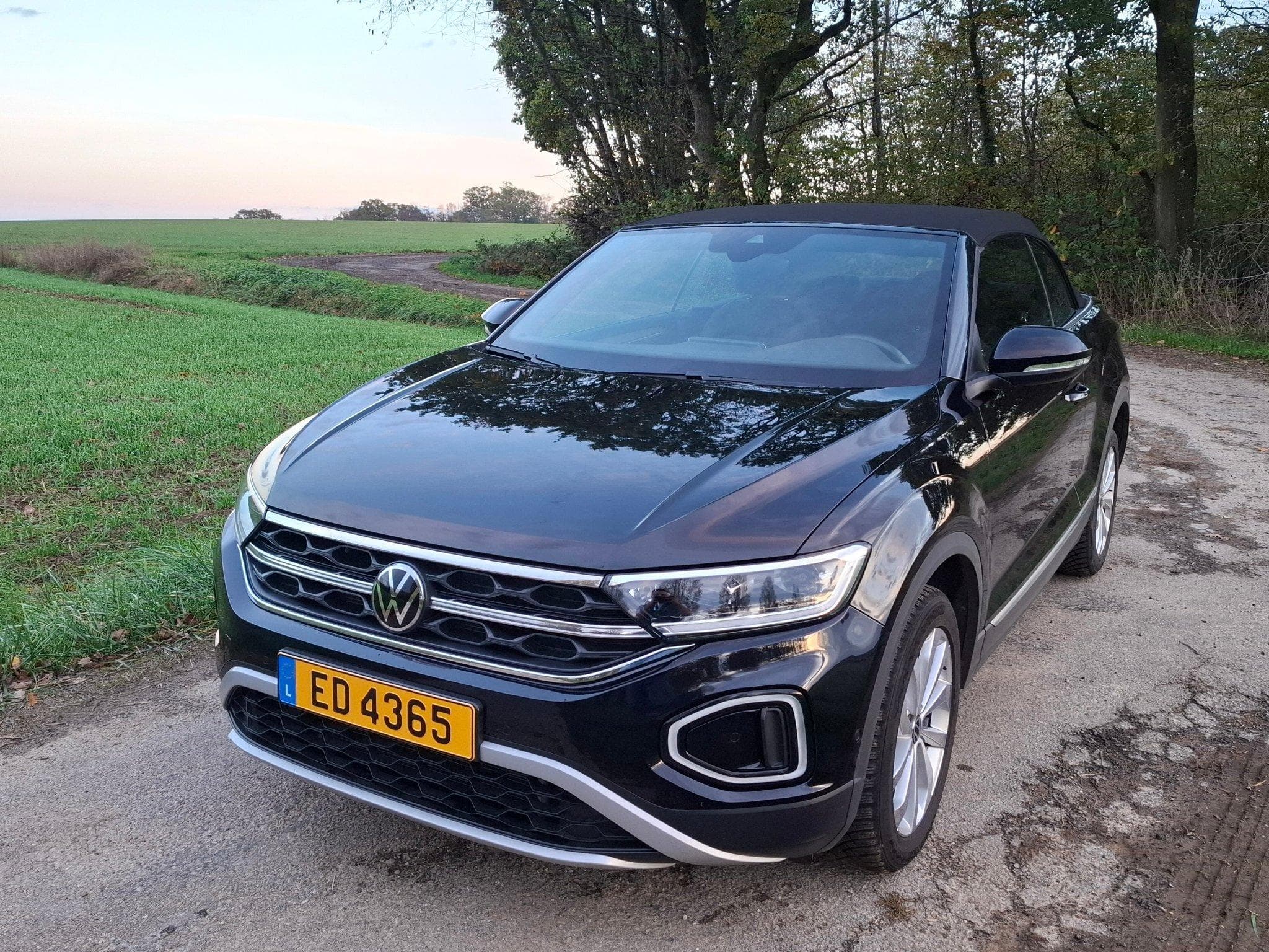 VW T-Roc (2025) - Foto 1