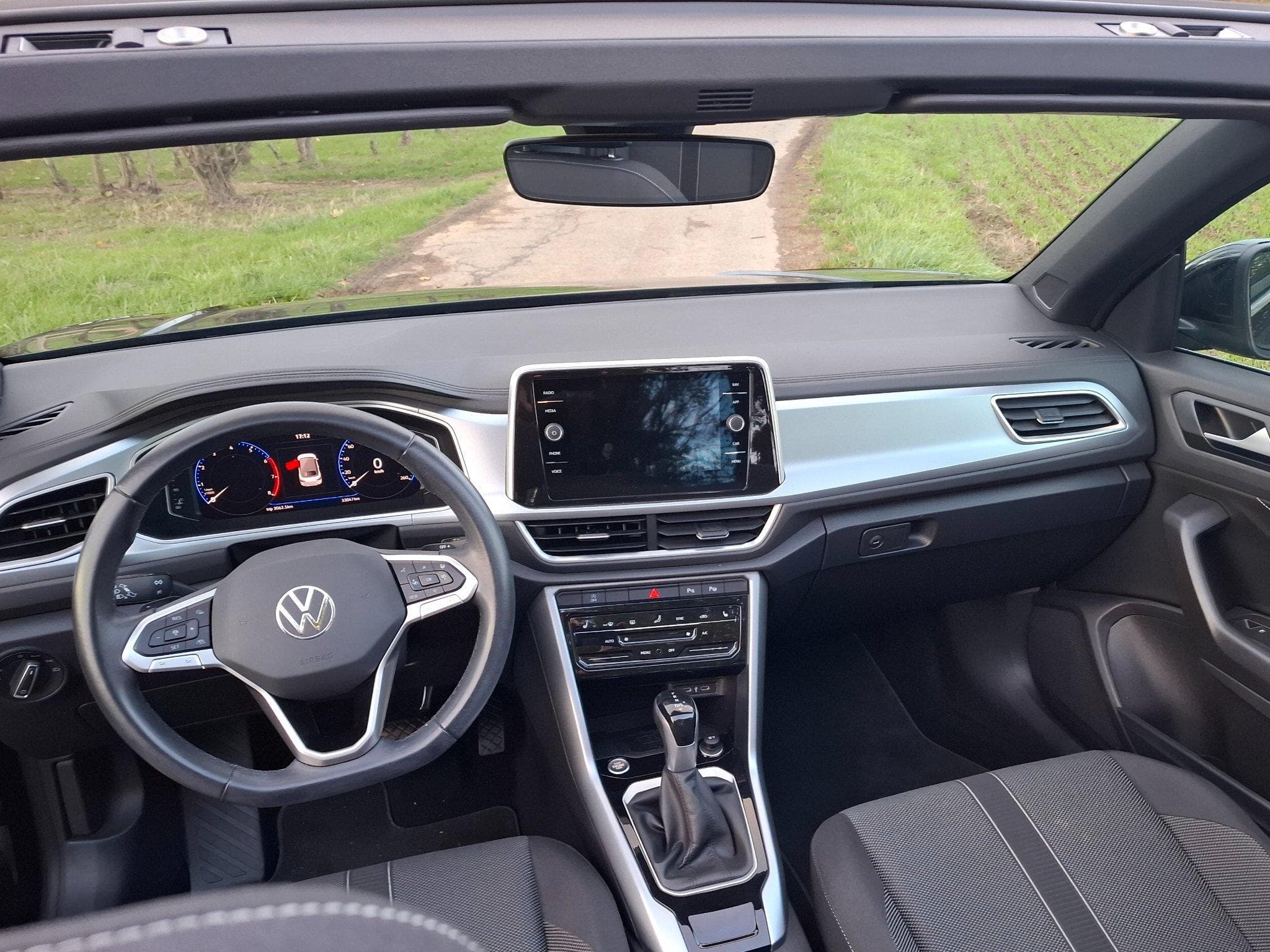 VW T-Roc (2025) - Foto 6