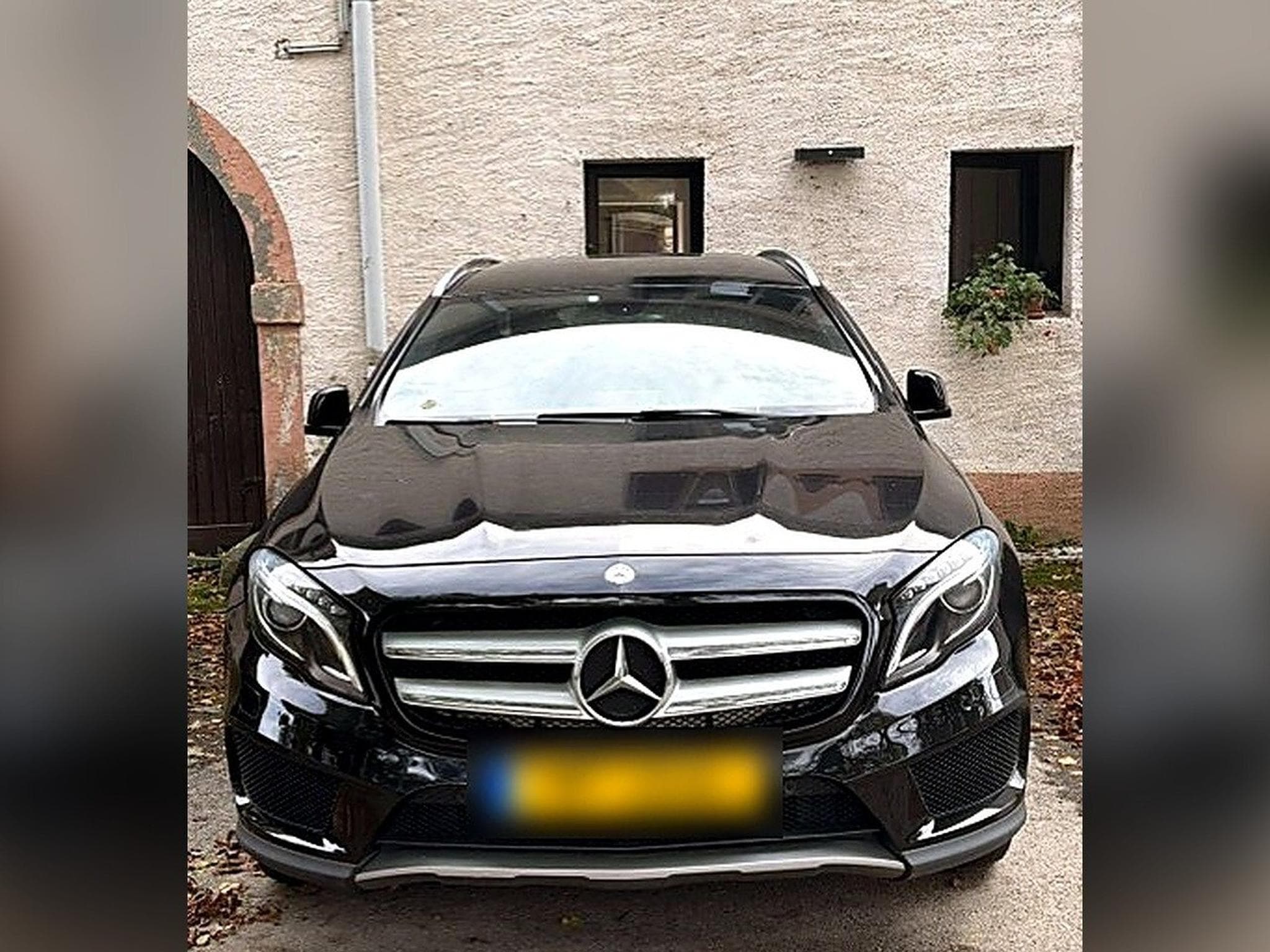 Mercedes GLA 200 CDI AMG Line 7G-DCT (2015) - Photo 1
