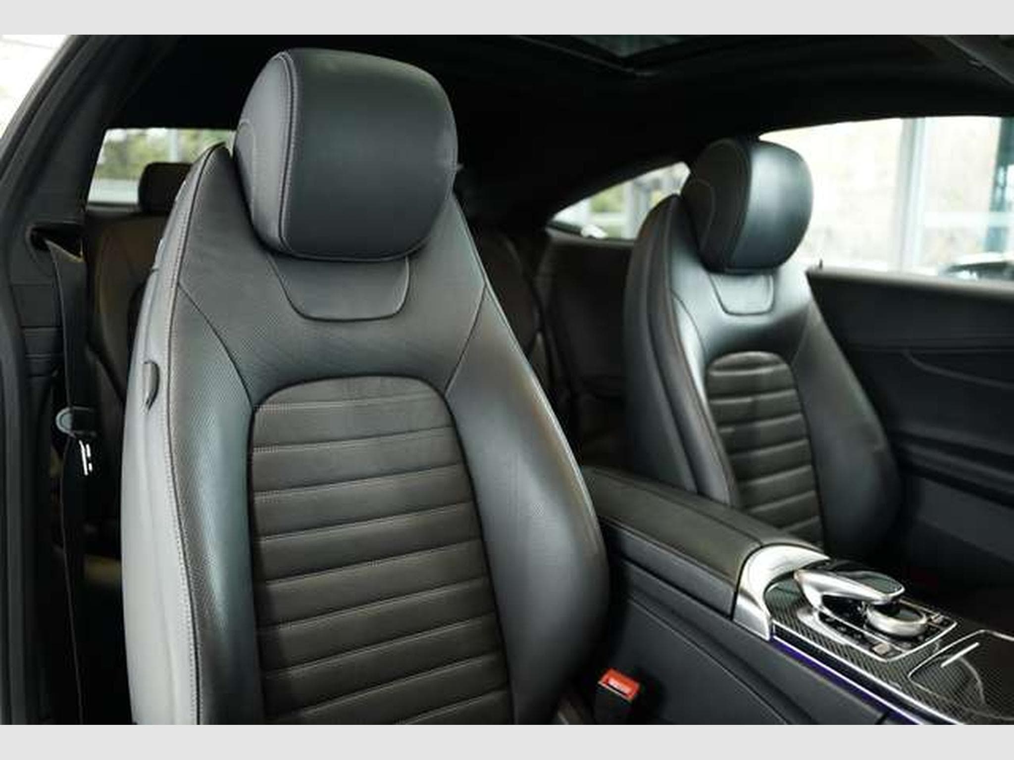 Mercedes C 43 AMG Coupé 4M *19 *BURM*Pano*Carbon*Digital (2019) - Photo 22