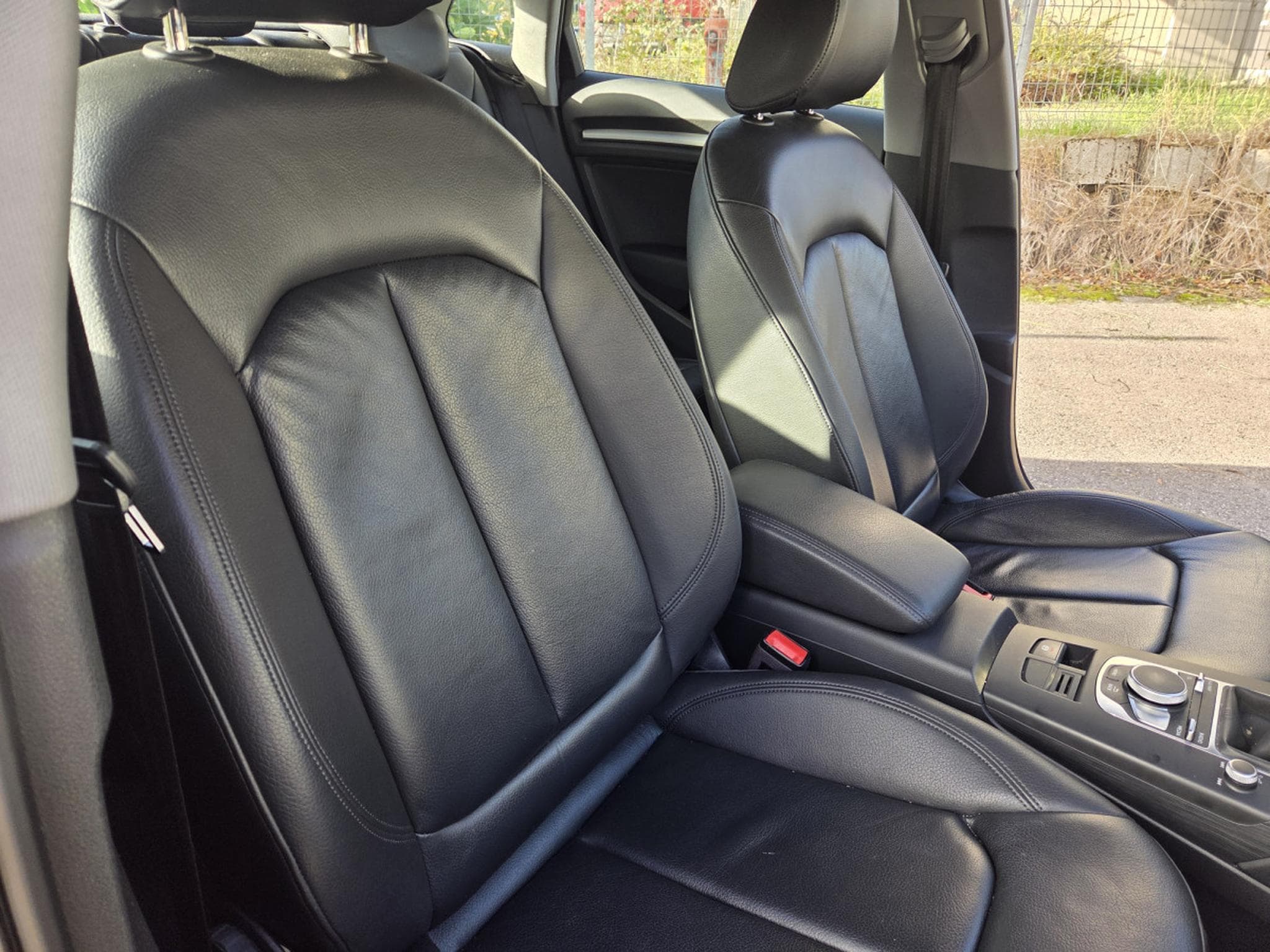 Audi A3 Sportback 30 Tdi 116 CV Garantie 12 Mois (2019) - Foto 9