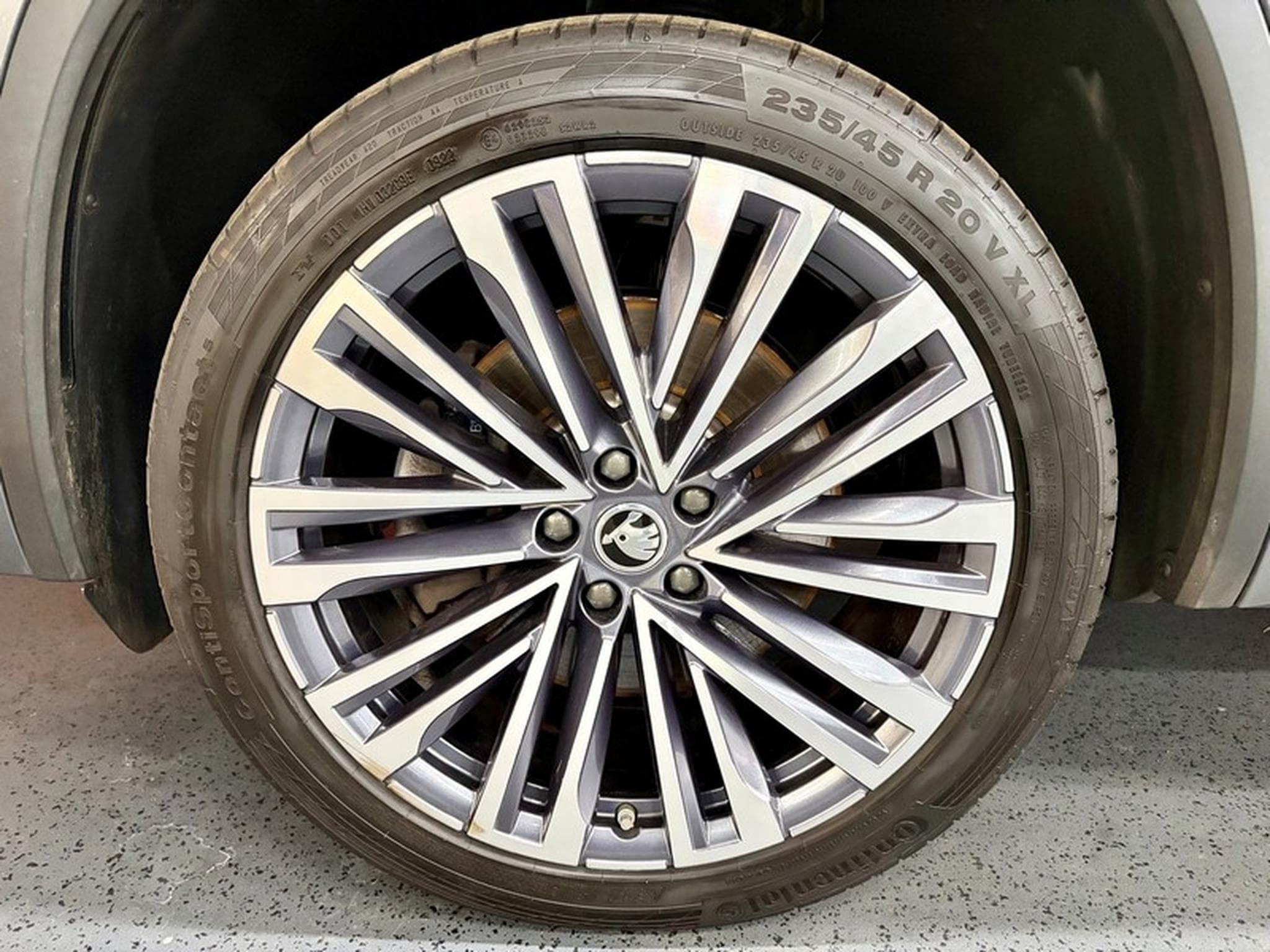 Skoda Kodiaq Kodiaq 2.0 TDi 200cv Auto 4x4 LAURIN&KLEMENT (2022) - Photo 3