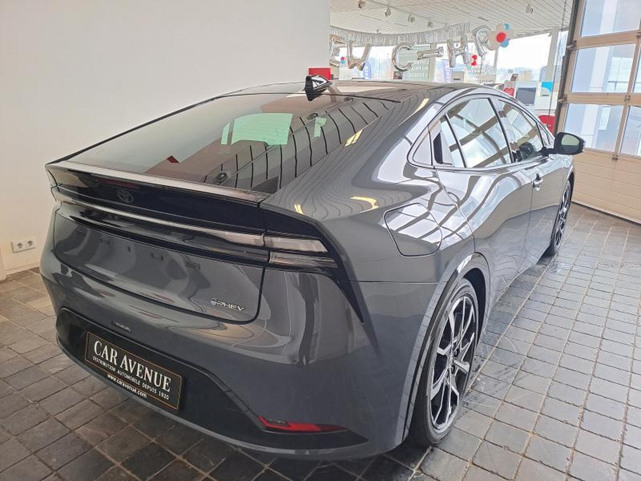 Toyota Prius Premium Plus PHEV (2024) - Foto 21