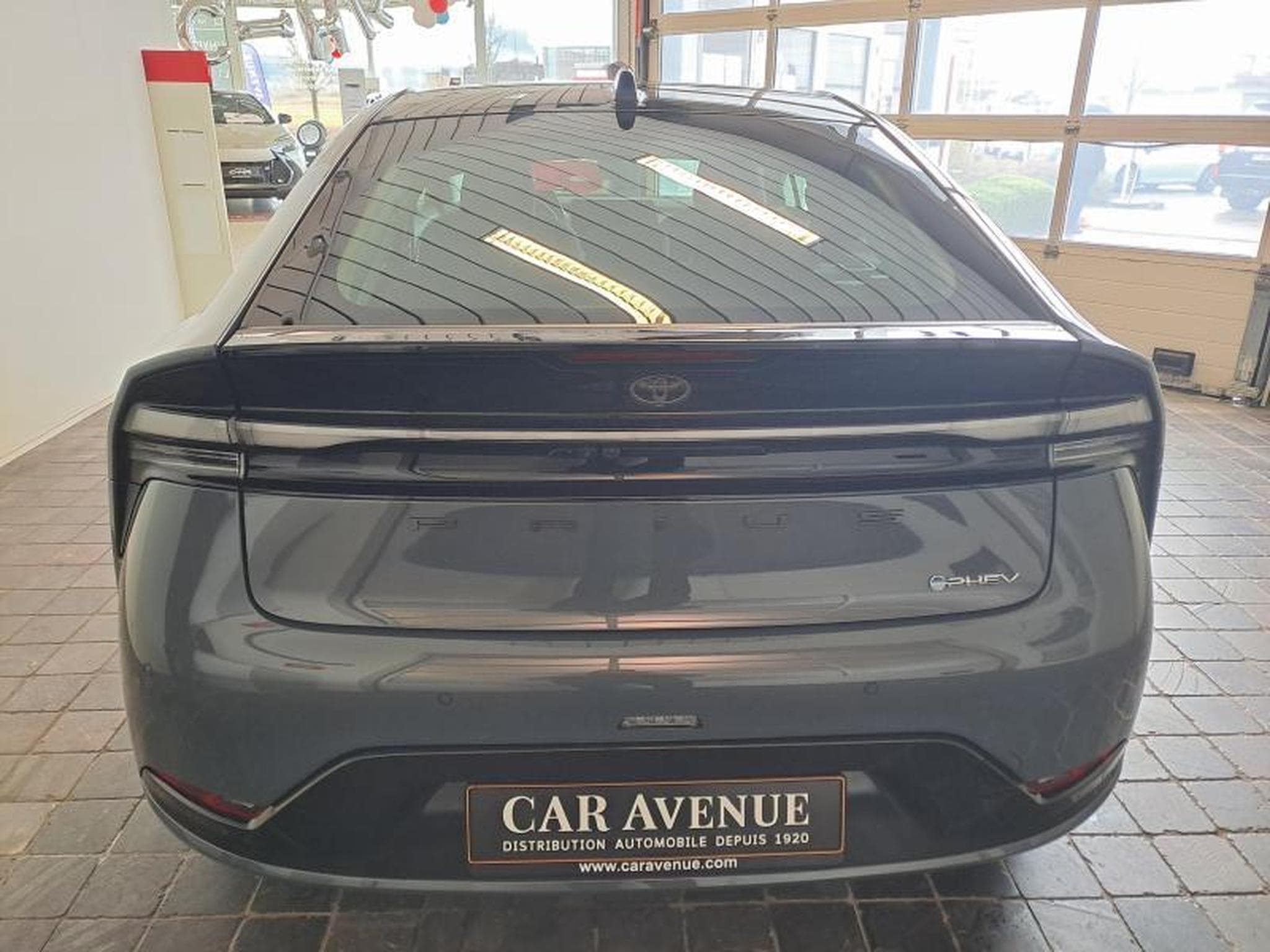 Toyota Prius Premium Plus PHEV (2024) - Foto 22