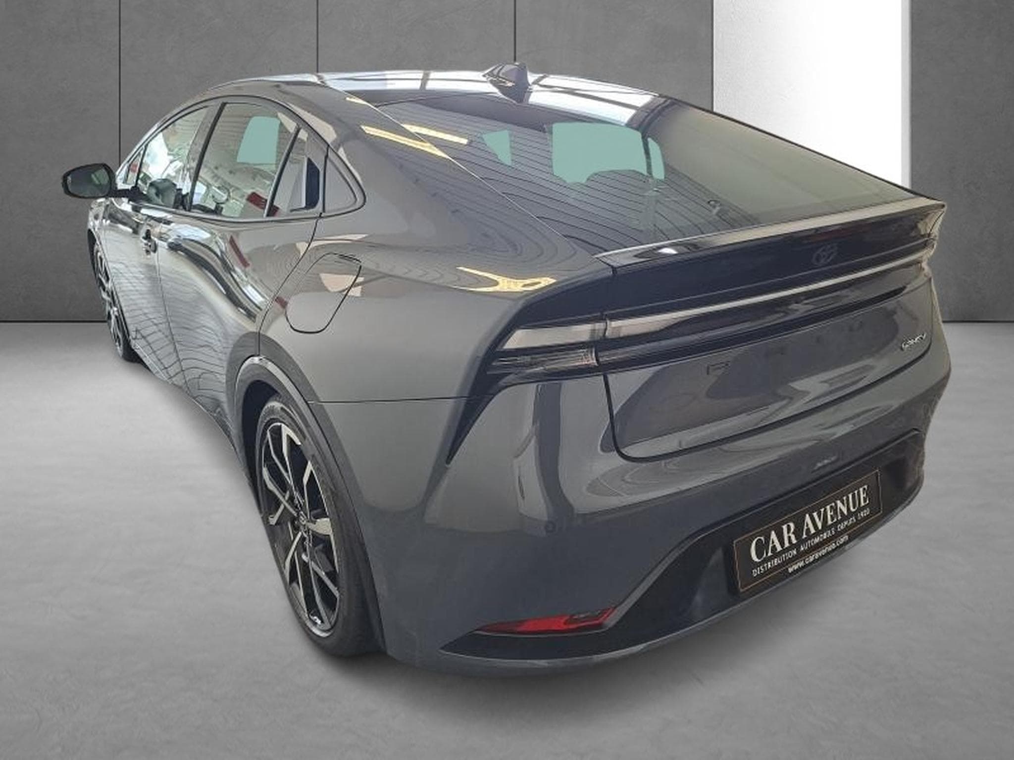 Toyota Prius Premium Plus PHEV (2024) - Foto 4