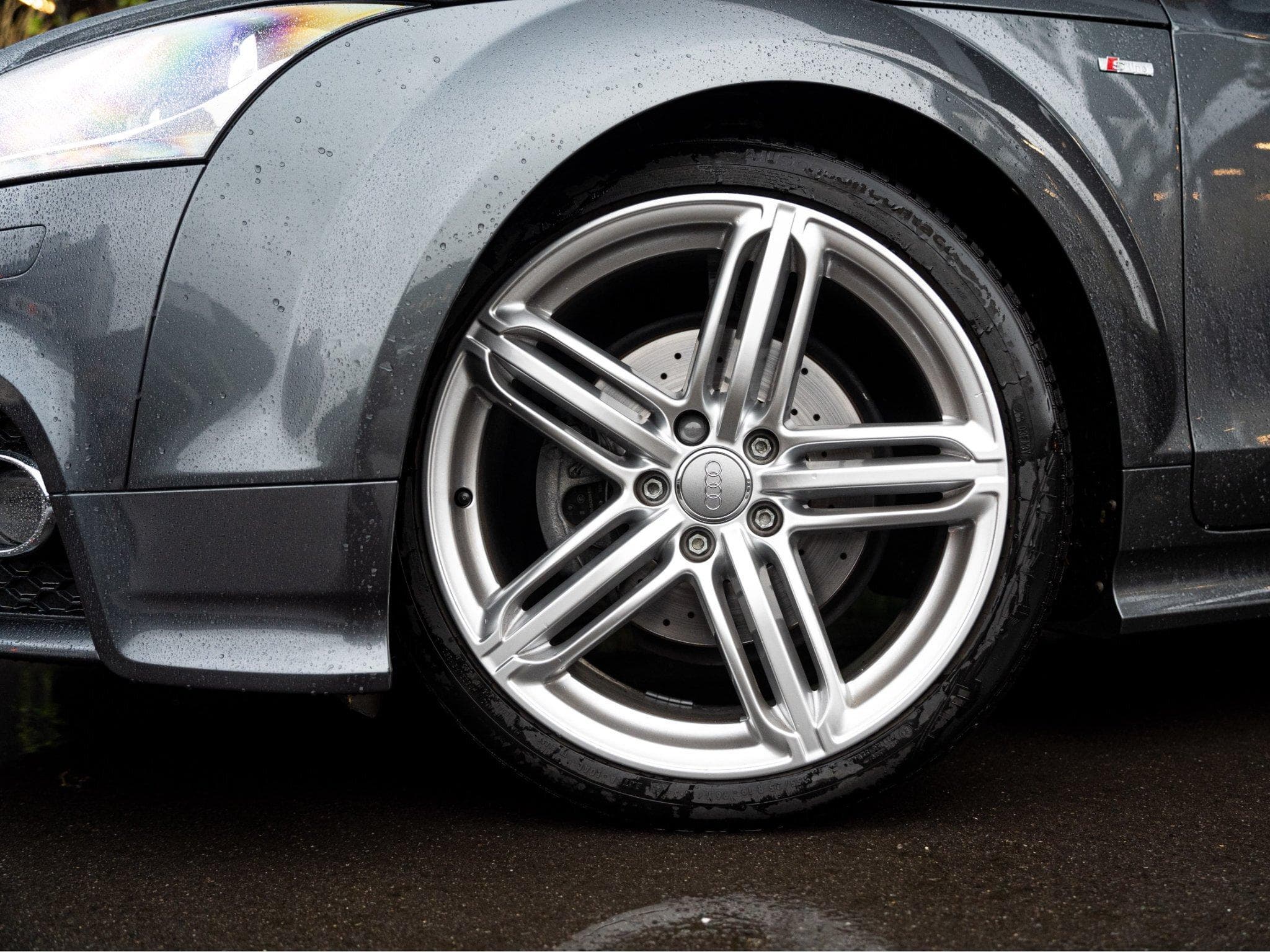 Audi TT S-Line (2010) - Photo 5