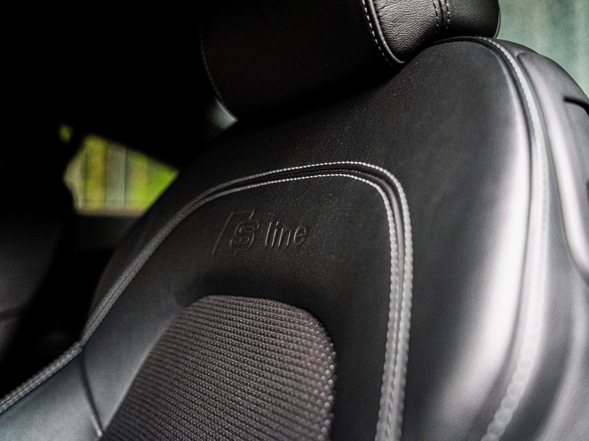 Audi TT S-Line (2010) - Photo 6