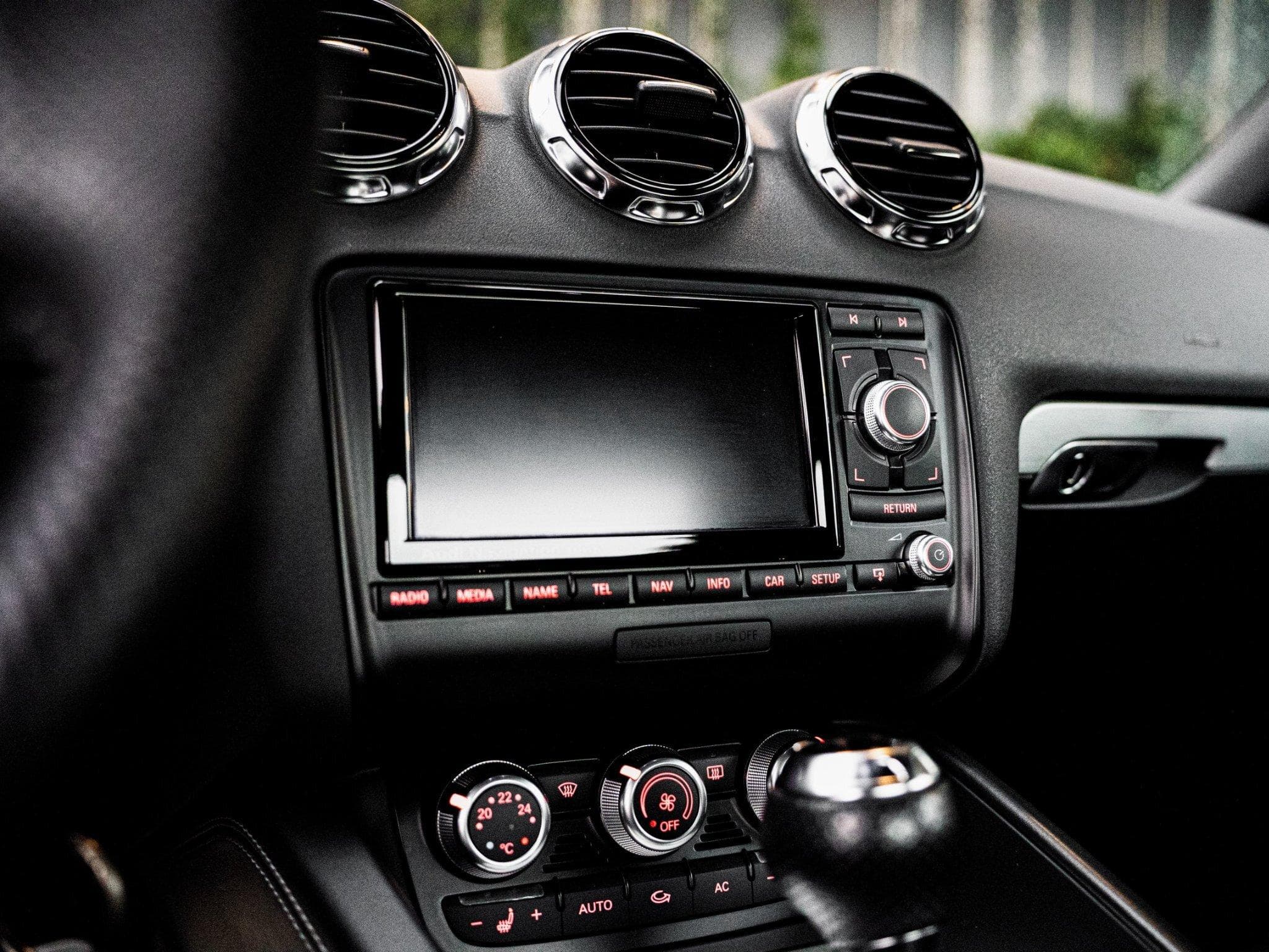 Audi TT S-Line (2010) - Photo 13