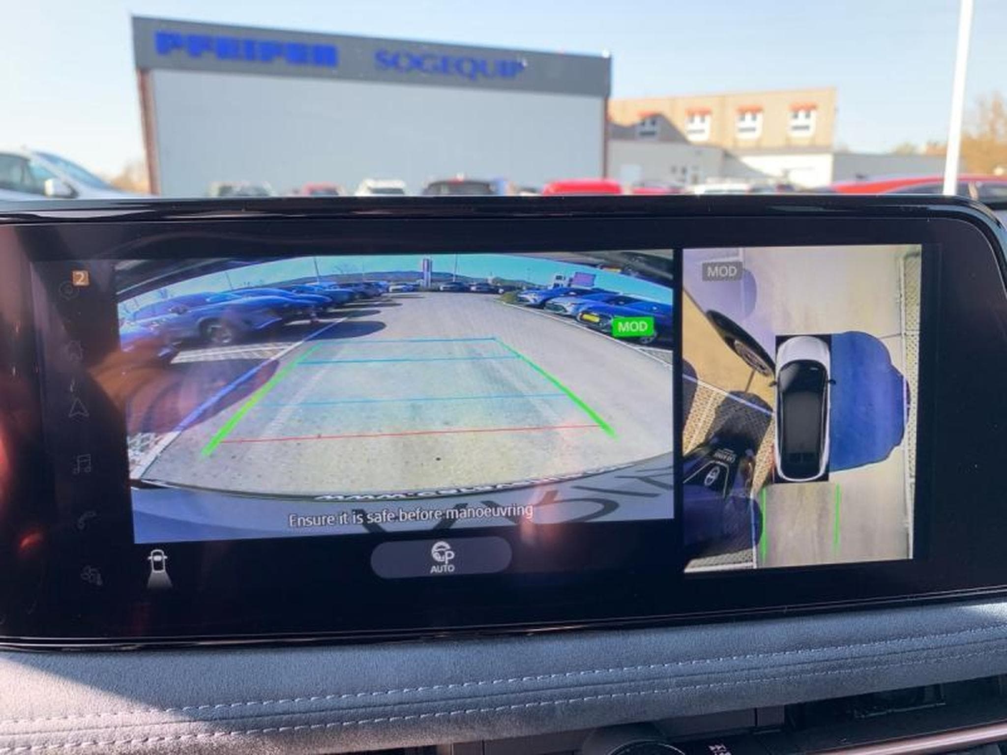 Nissan Ariya EVOLVE (2025) - Foto 16