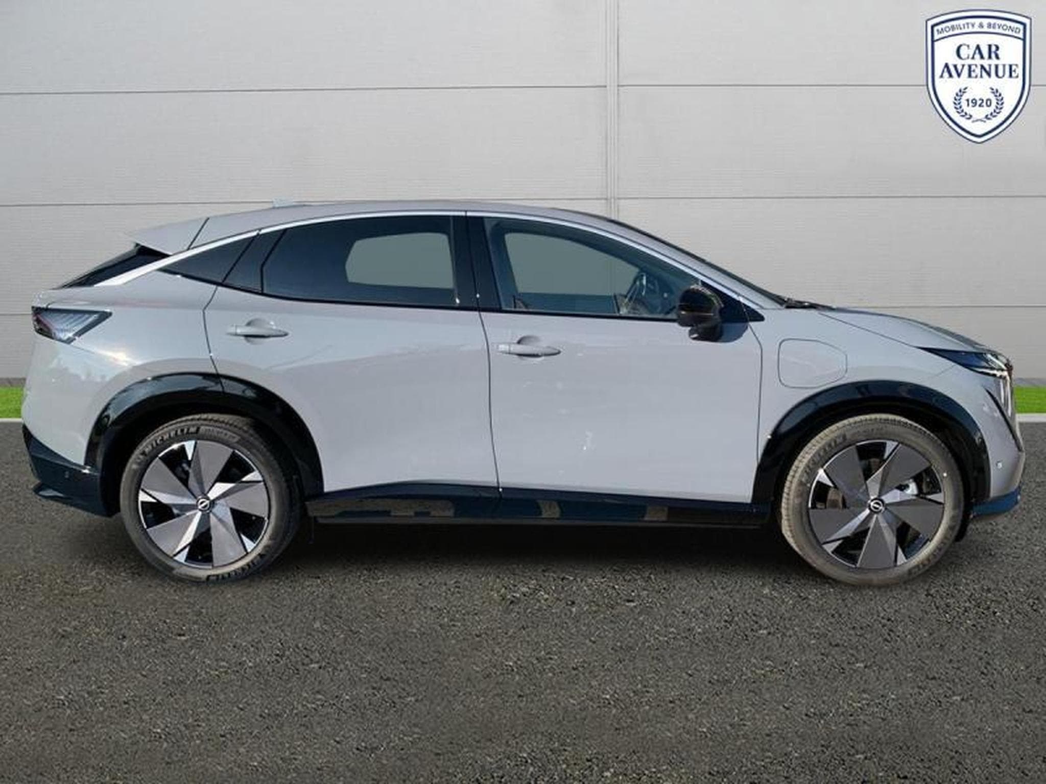 Nissan Ariya EVOLVE (2025) - Foto 6