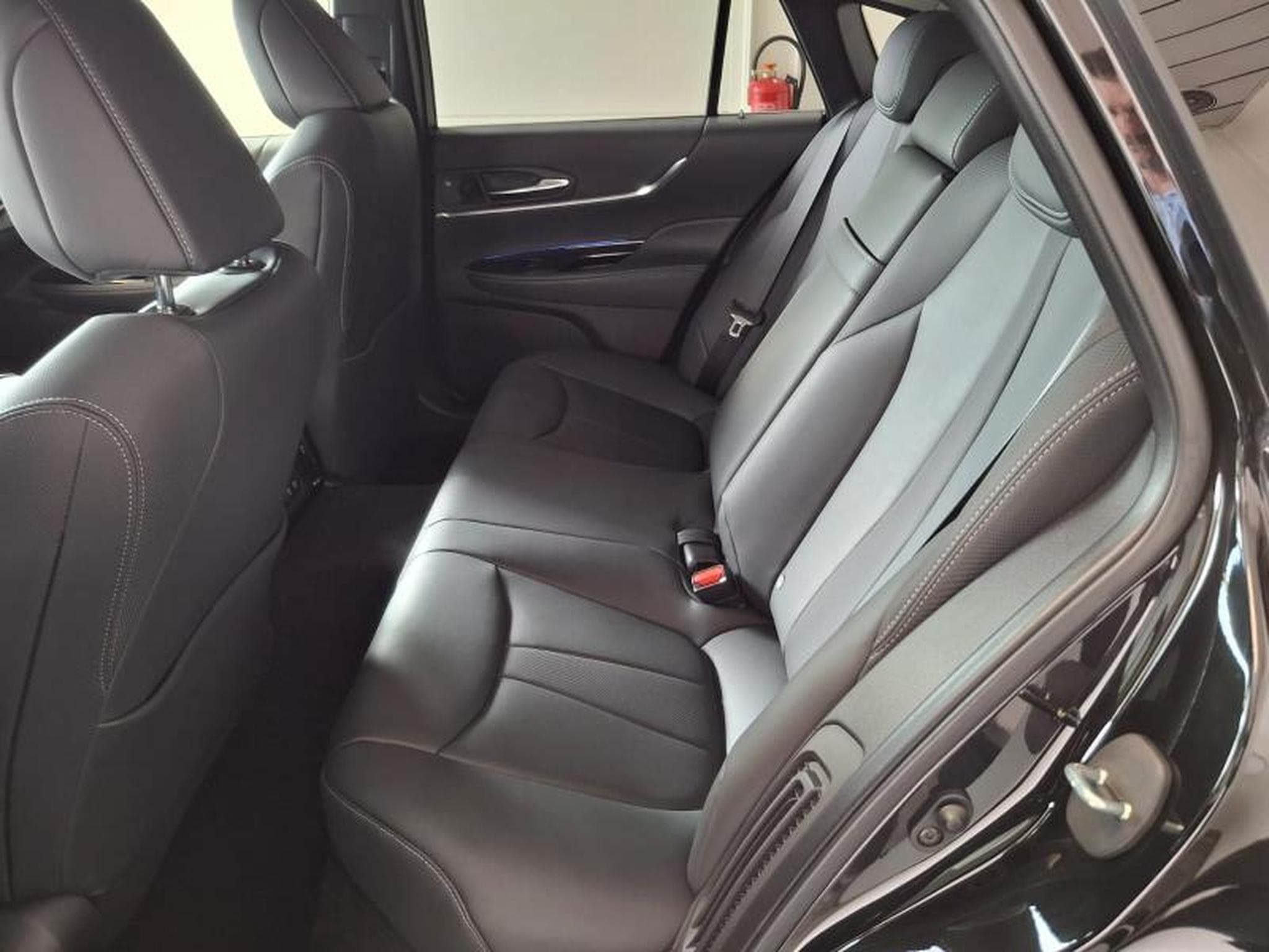 Toyota Mirai PREMIUM (2025) - Photo 16