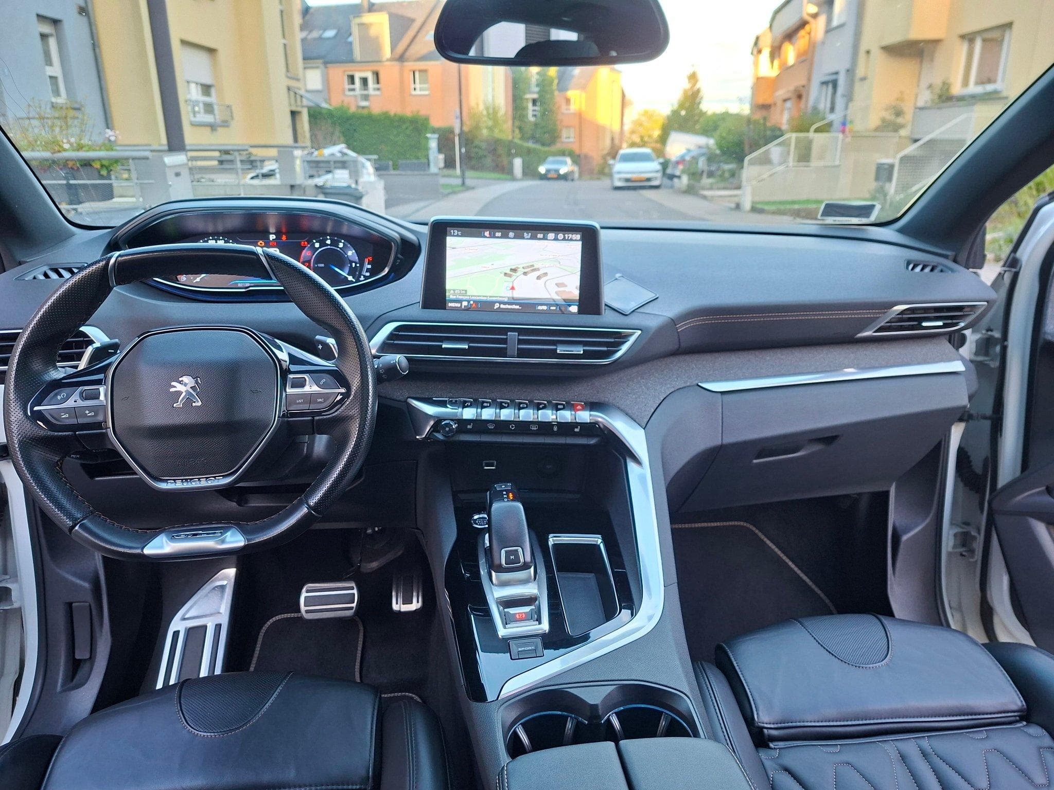 Peugeot 3008 GT Line (2019) - Photo 6