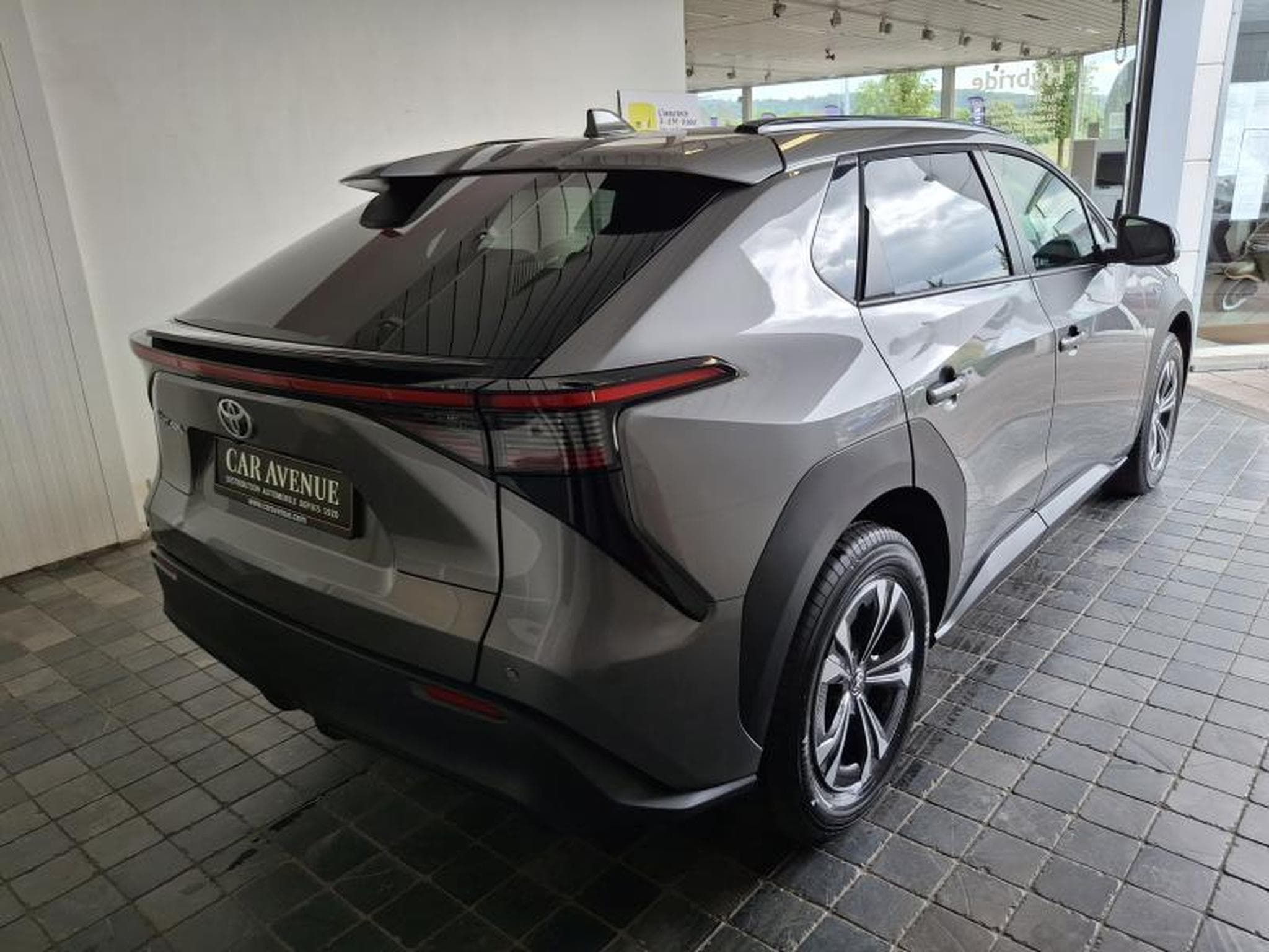 Toyota bZ4X Business Plus 2WD (2025) - Foto 4