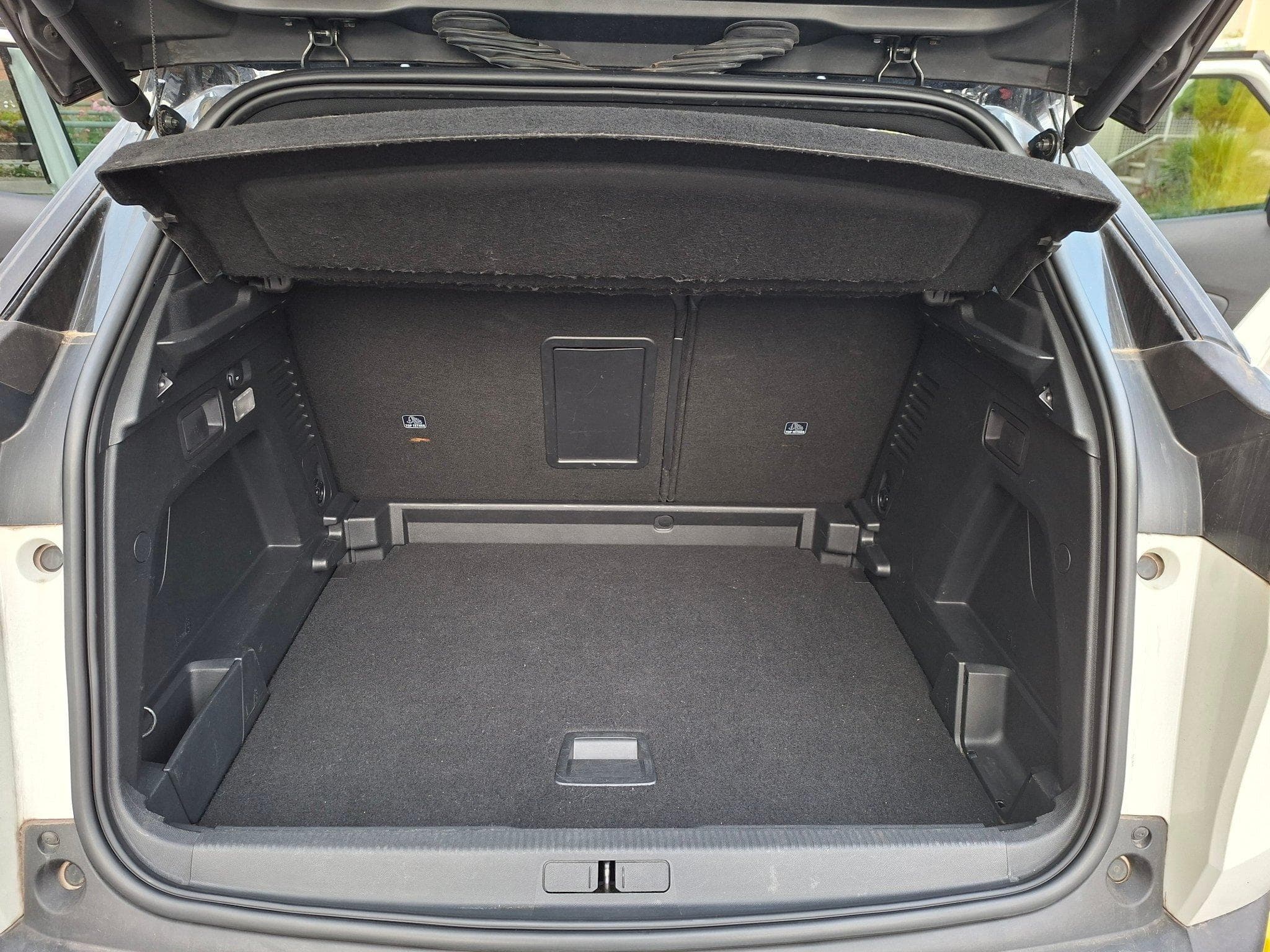 Peugeot 3008 GT Line (2019) - Photo 12