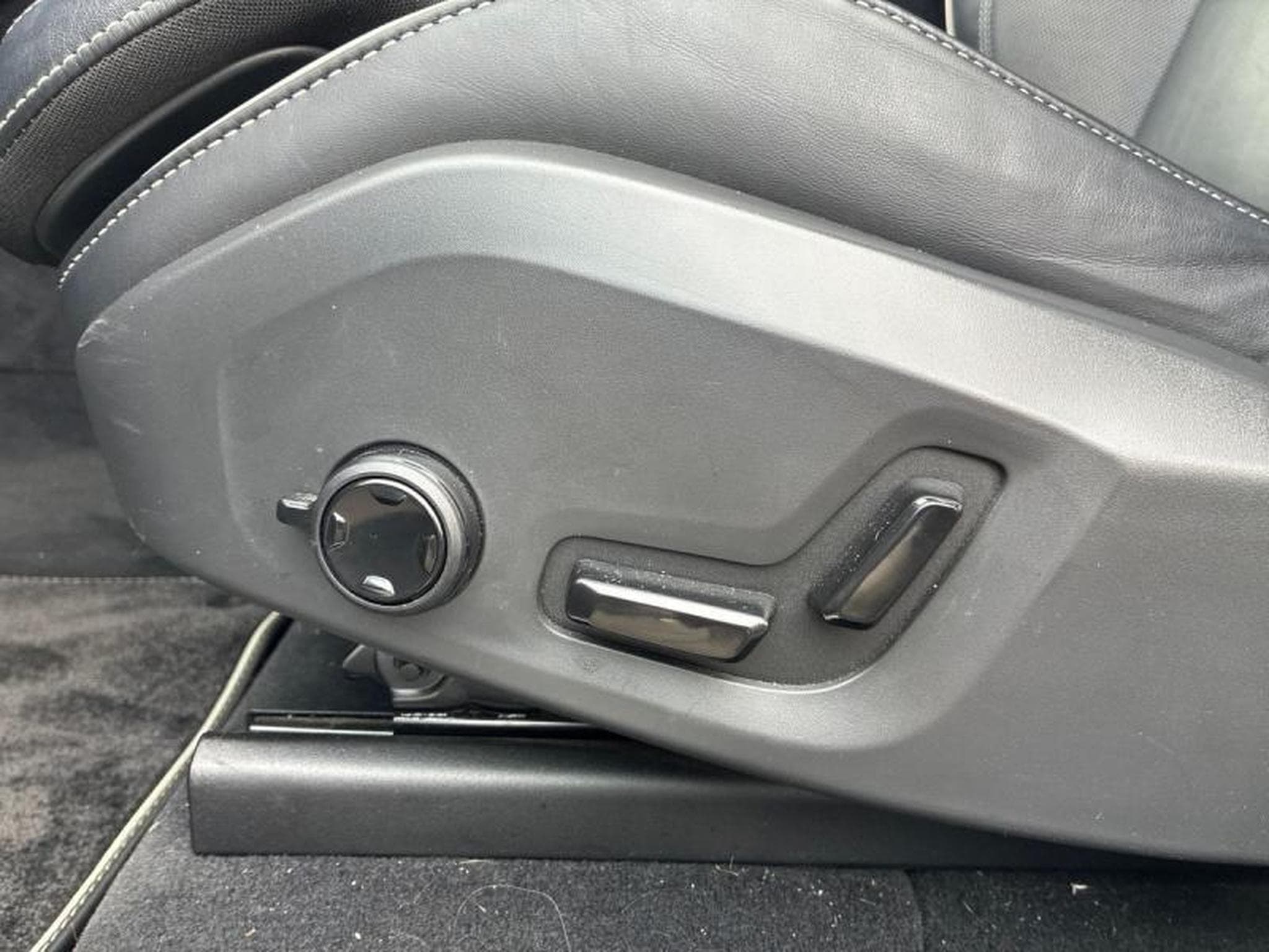 Volvo XC60 AIR LINE (2020) - Foto 19