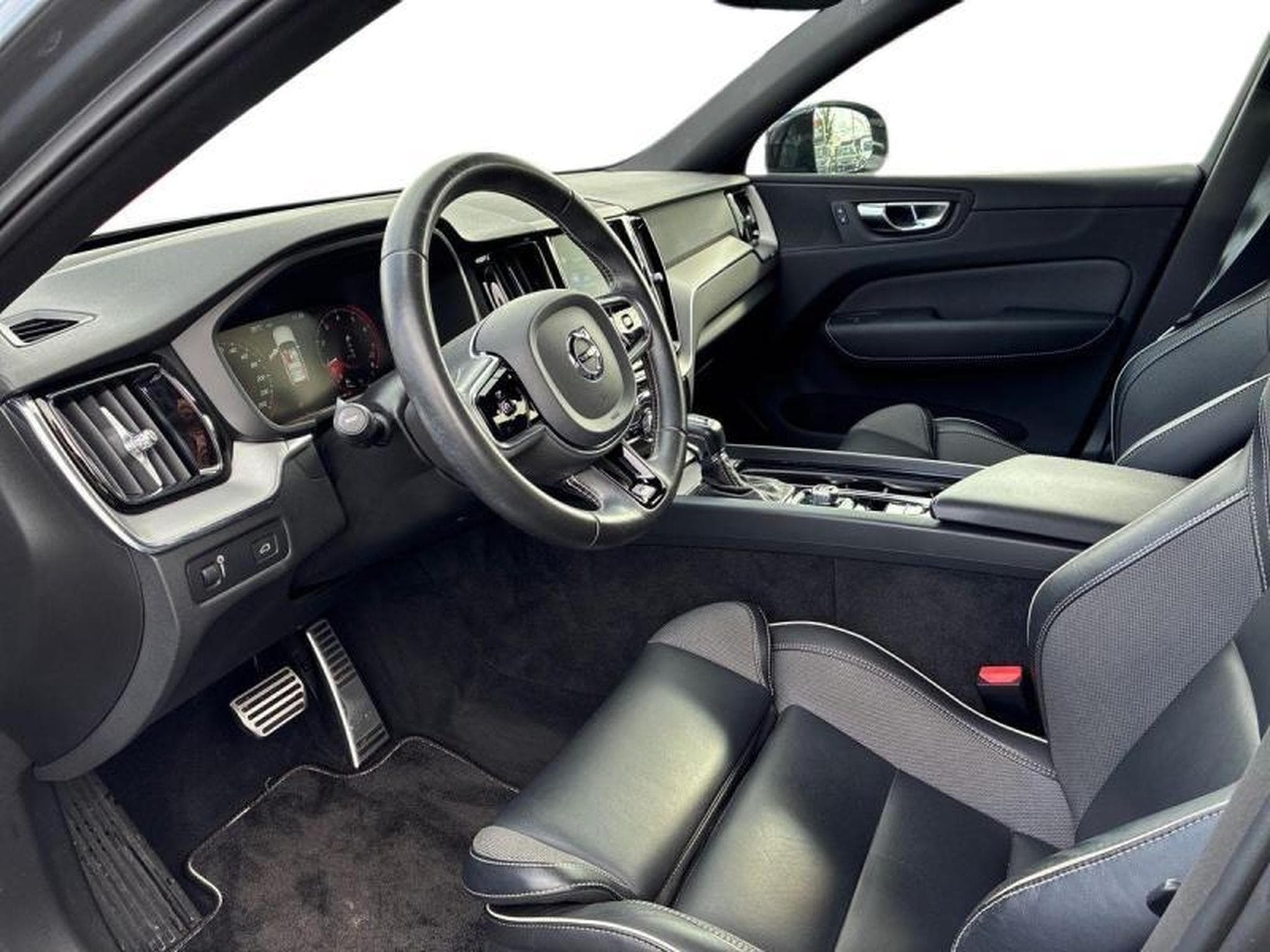 Volvo XC60 AIR LINE (2020) - Foto 7