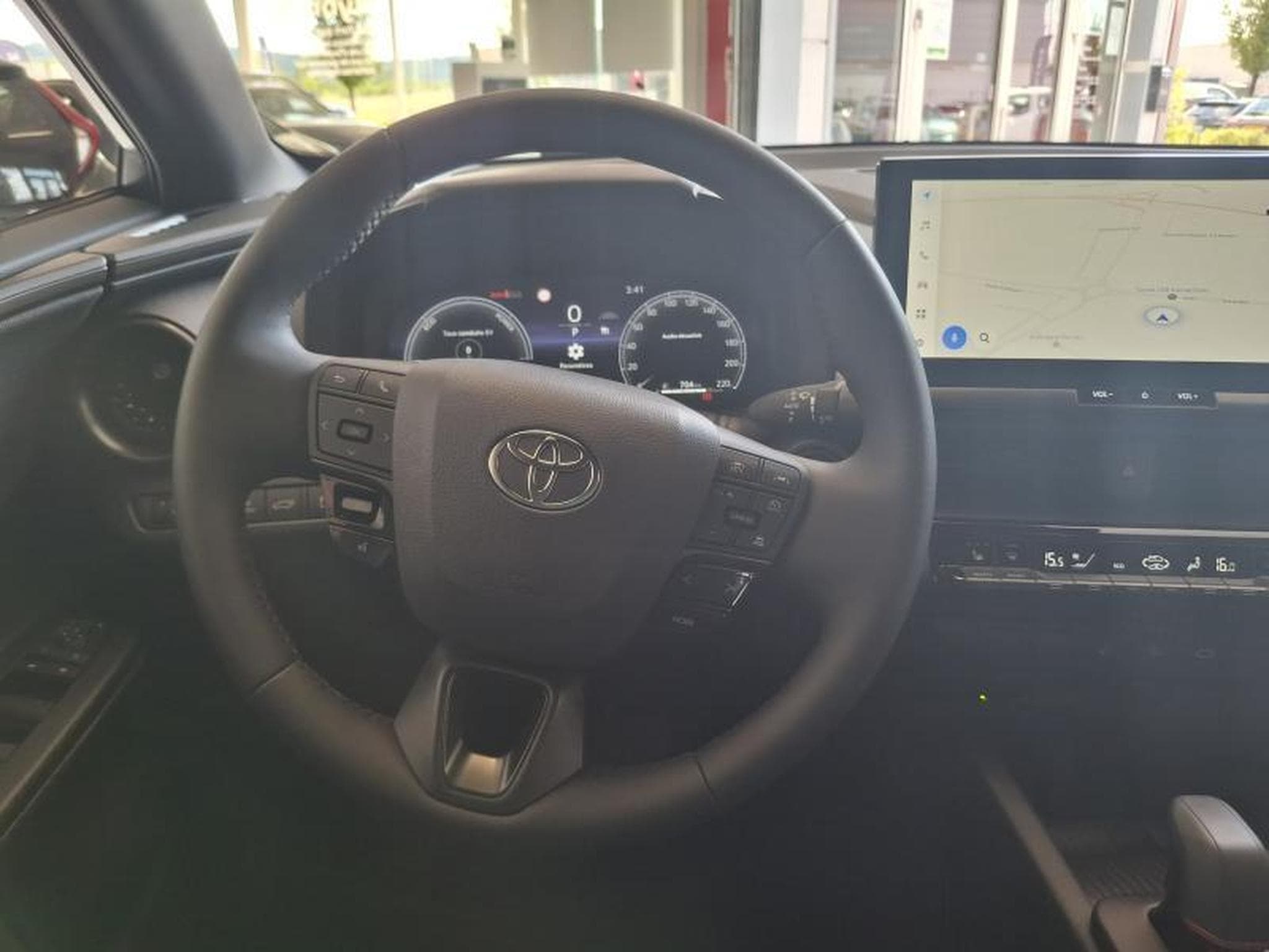 Toyota C-HR Elite PHEV (2025) - Foto 9