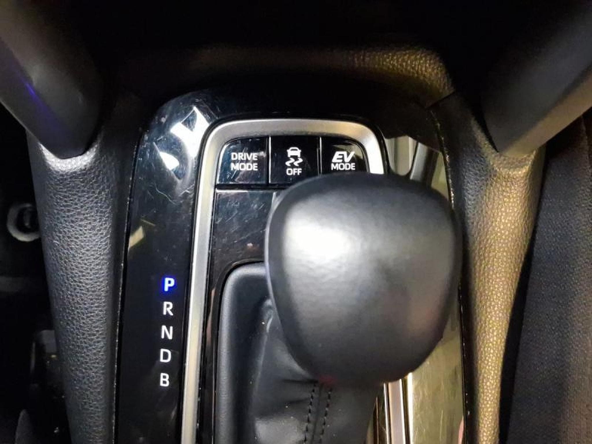 Toyota Corolla Cross  2022 (2024) - Foto 23