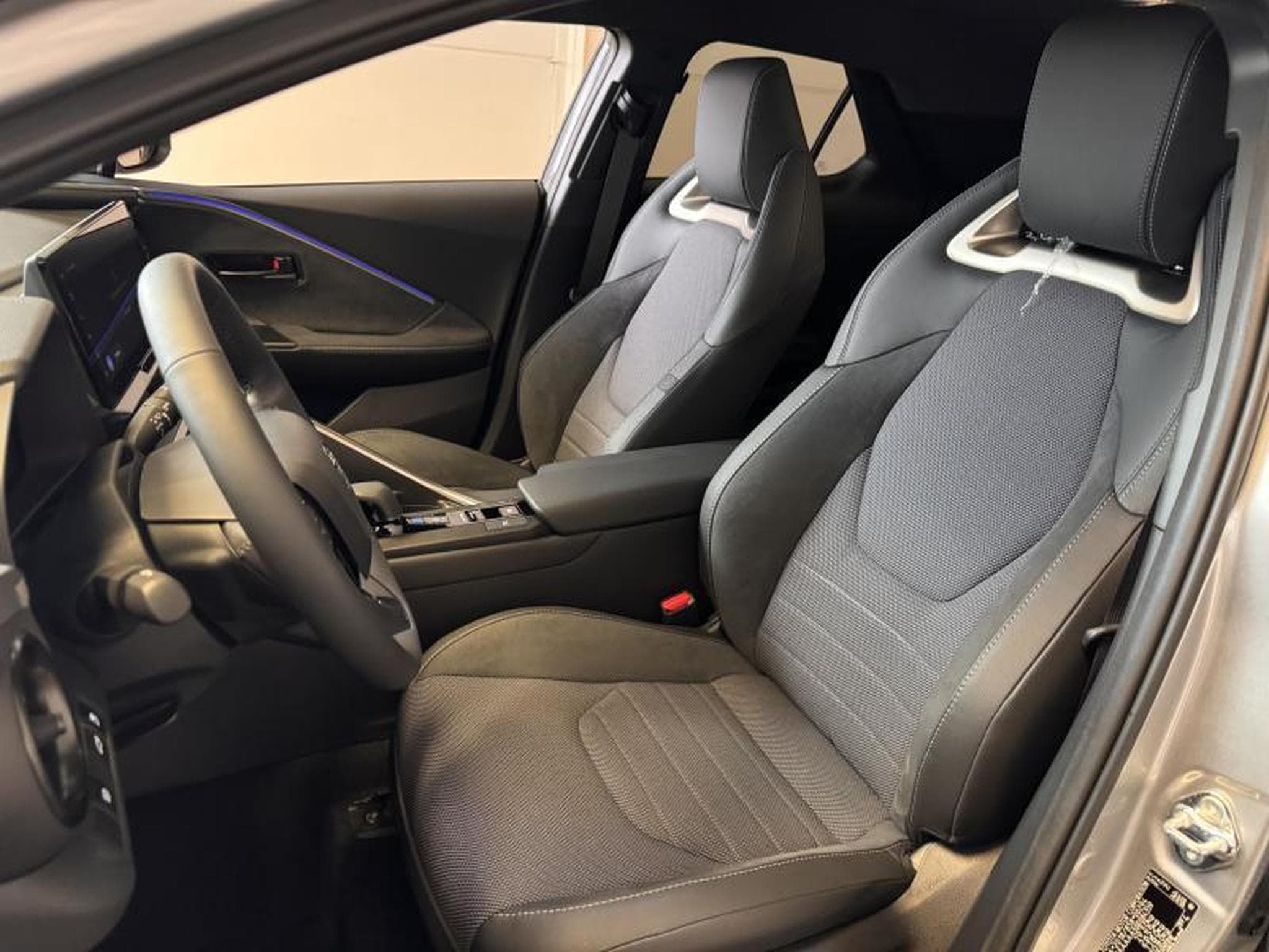 Toyota C-HR PRIME + Luxury Pack (2025) - Foto 10