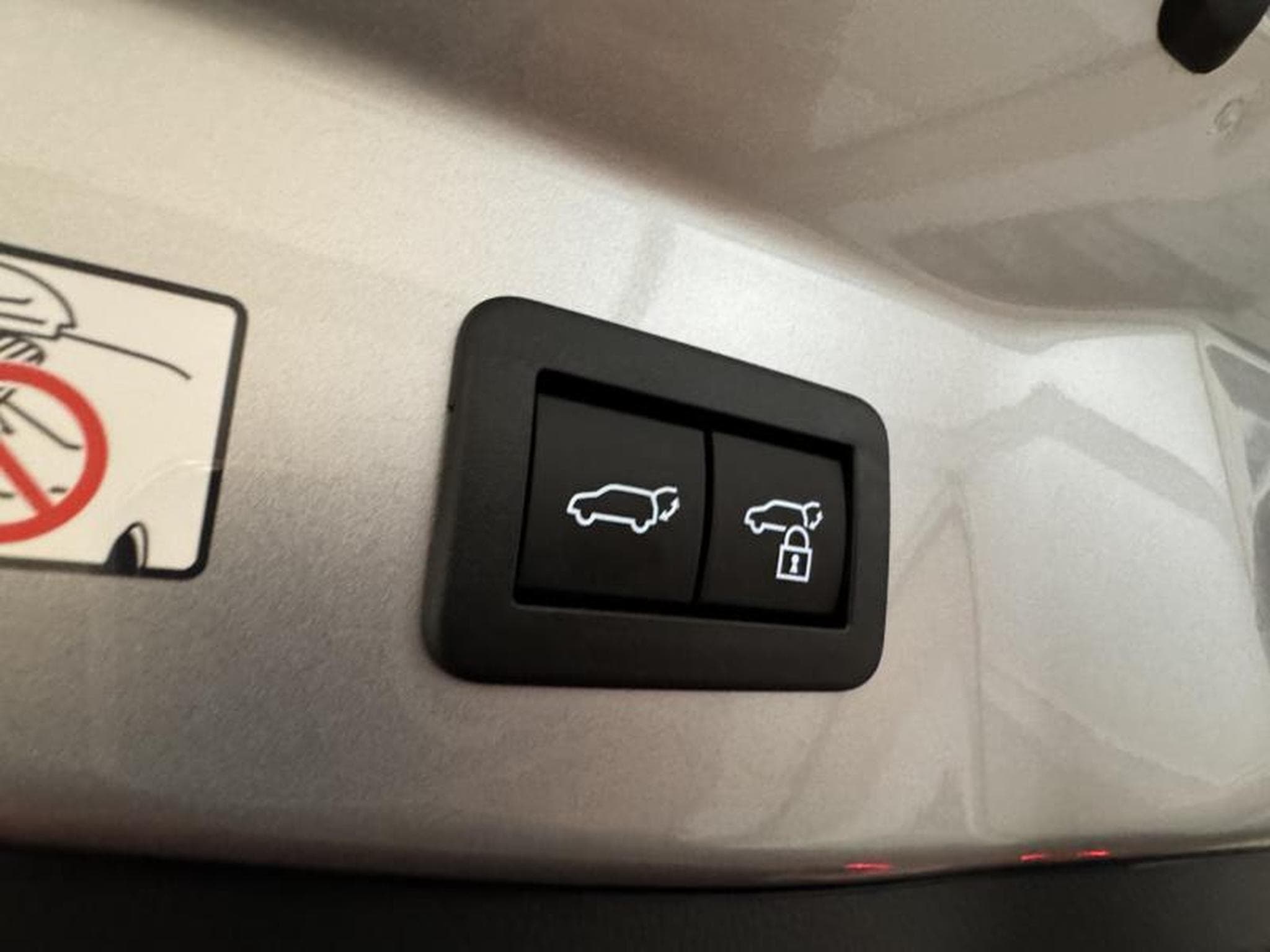 Toyota C-HR PRIME + Luxury Pack (2025) - Foto 16