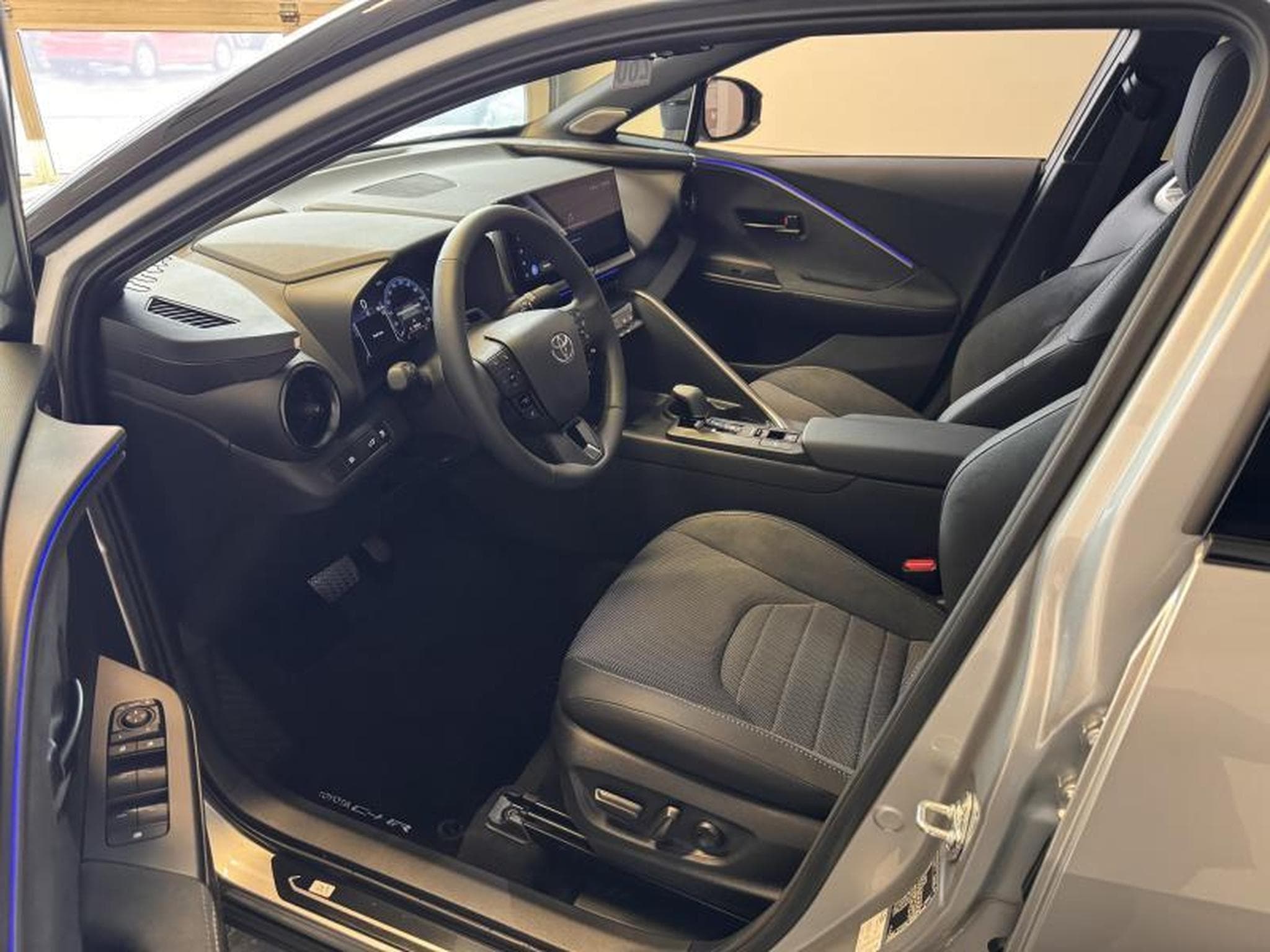 Toyota C-HR PRIME + Luxury Pack (2025) - Foto 9