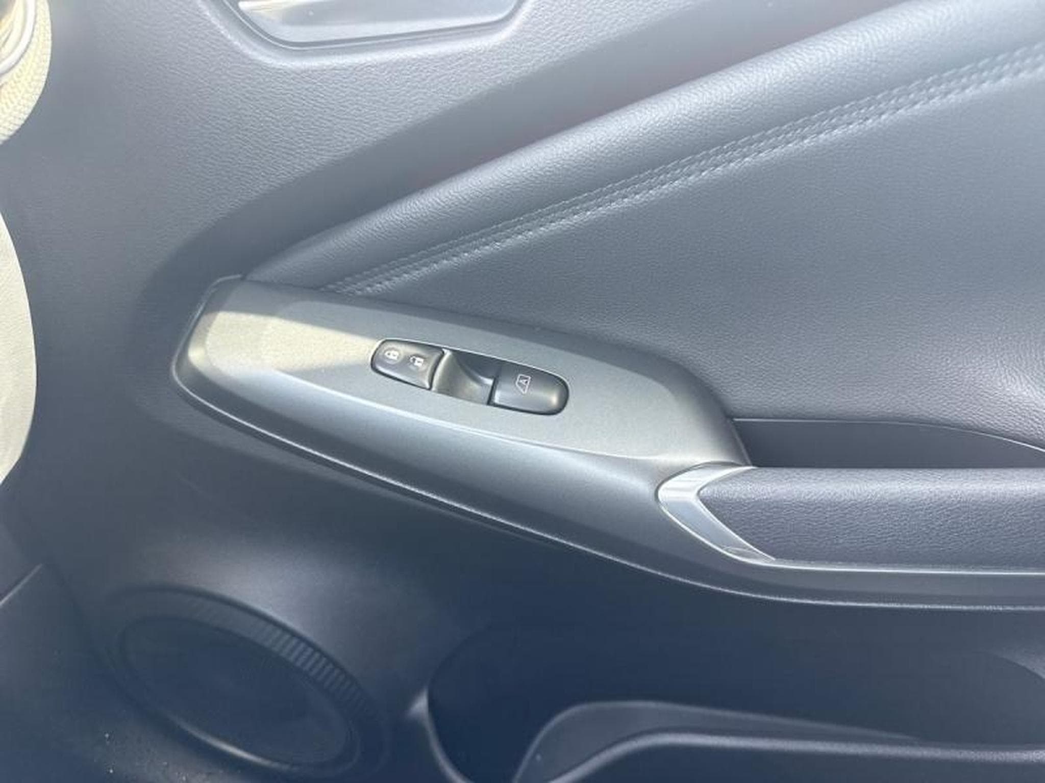 Nissan Juke N-DESIGN (2024) - Foto 23